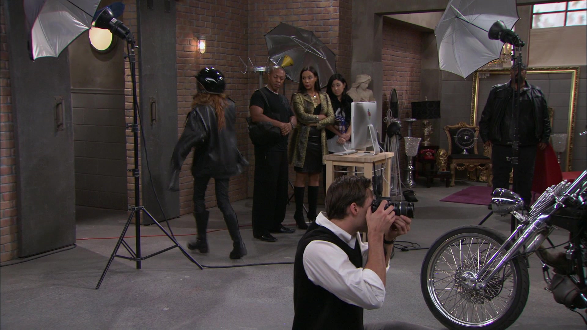 Shake_It_Up_S01E18_1080p_BTD_001663.jpg