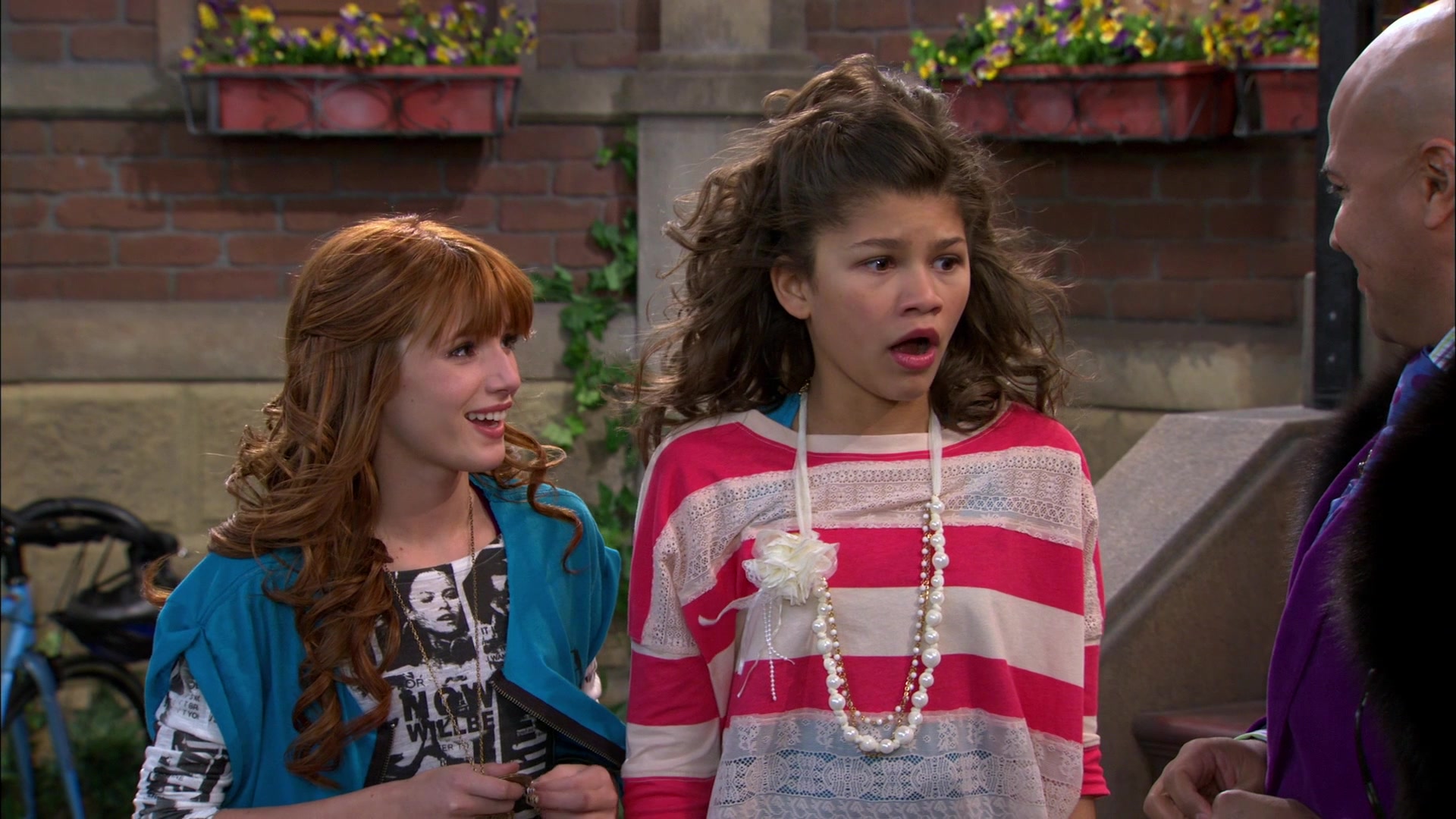 Shake_It_Up_S01E18_1080p_BTD_001743.jpg