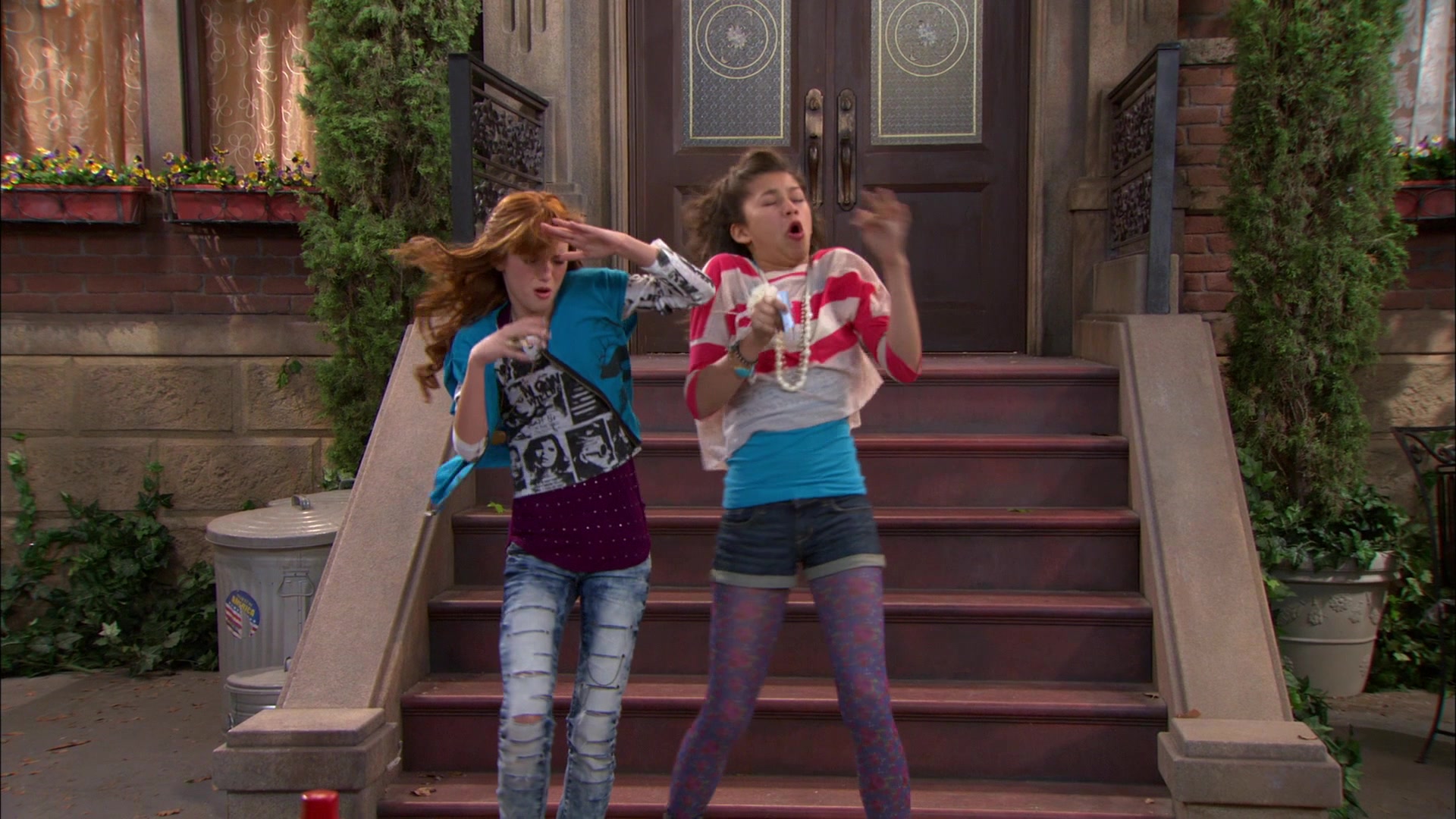 Shake_It_Up_S01E18_1080p_BTD_001799.jpg