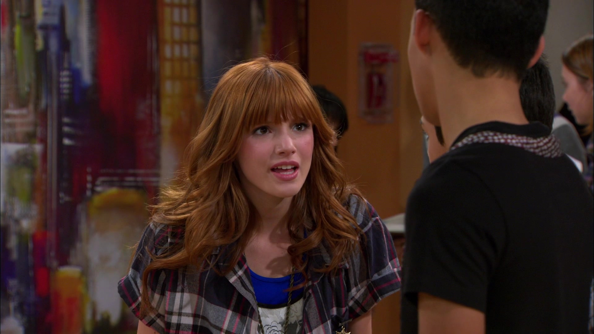 Shake_It_Up_S01E18_1080p_BTD_002070.jpg