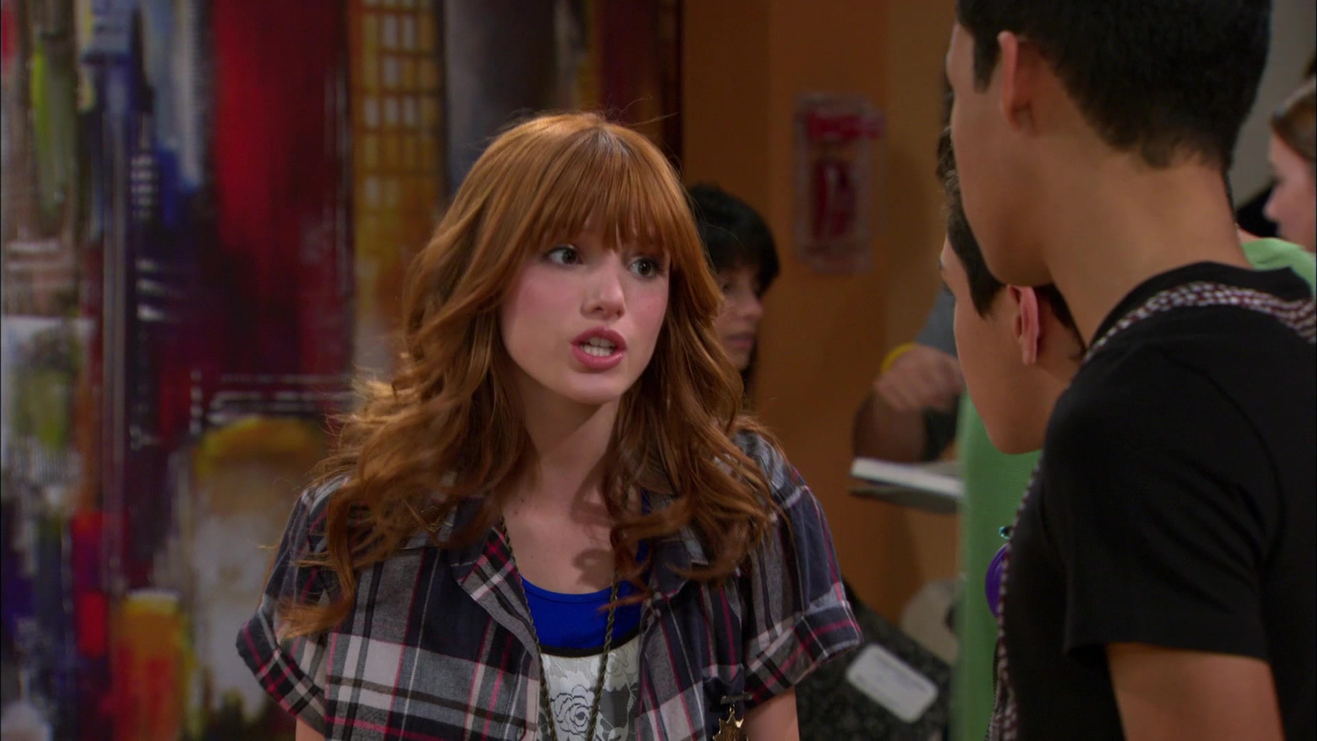 Shake_It_Up_S01E18_1080p_BTD_002073.jpg