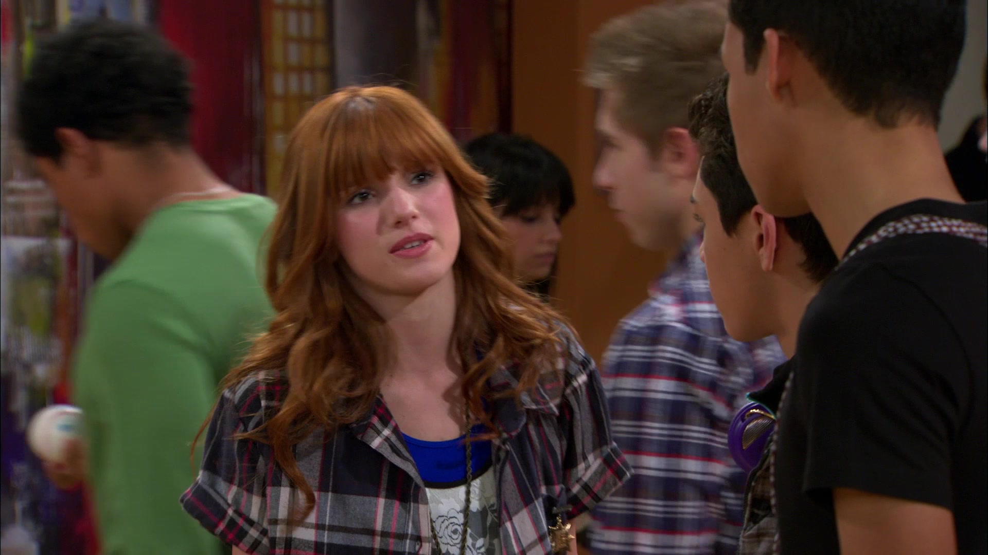 Shake_It_Up_S01E18_1080p_BTD_002076.jpg