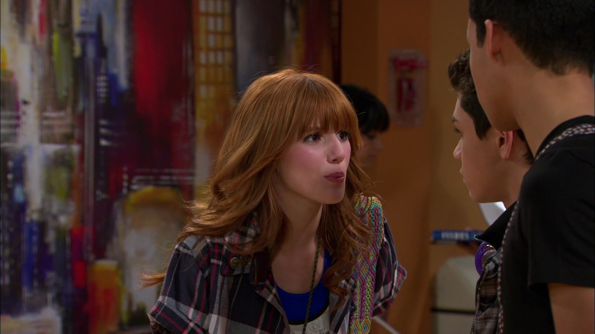 Shake_It_Up_S01E18_1080p_BTD_002083.jpg
