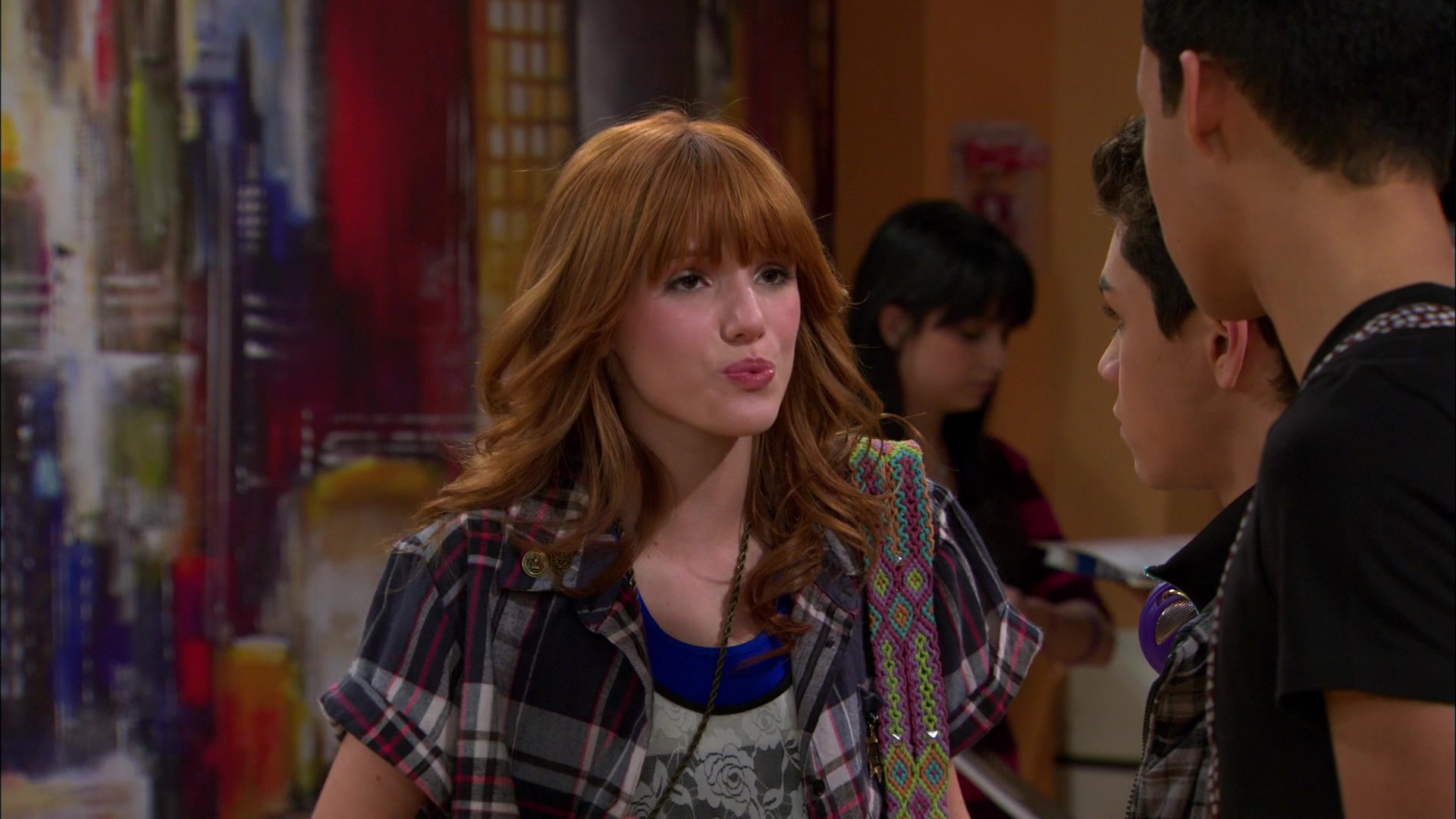 Shake_It_Up_S01E18_1080p_BTD_002086.jpg