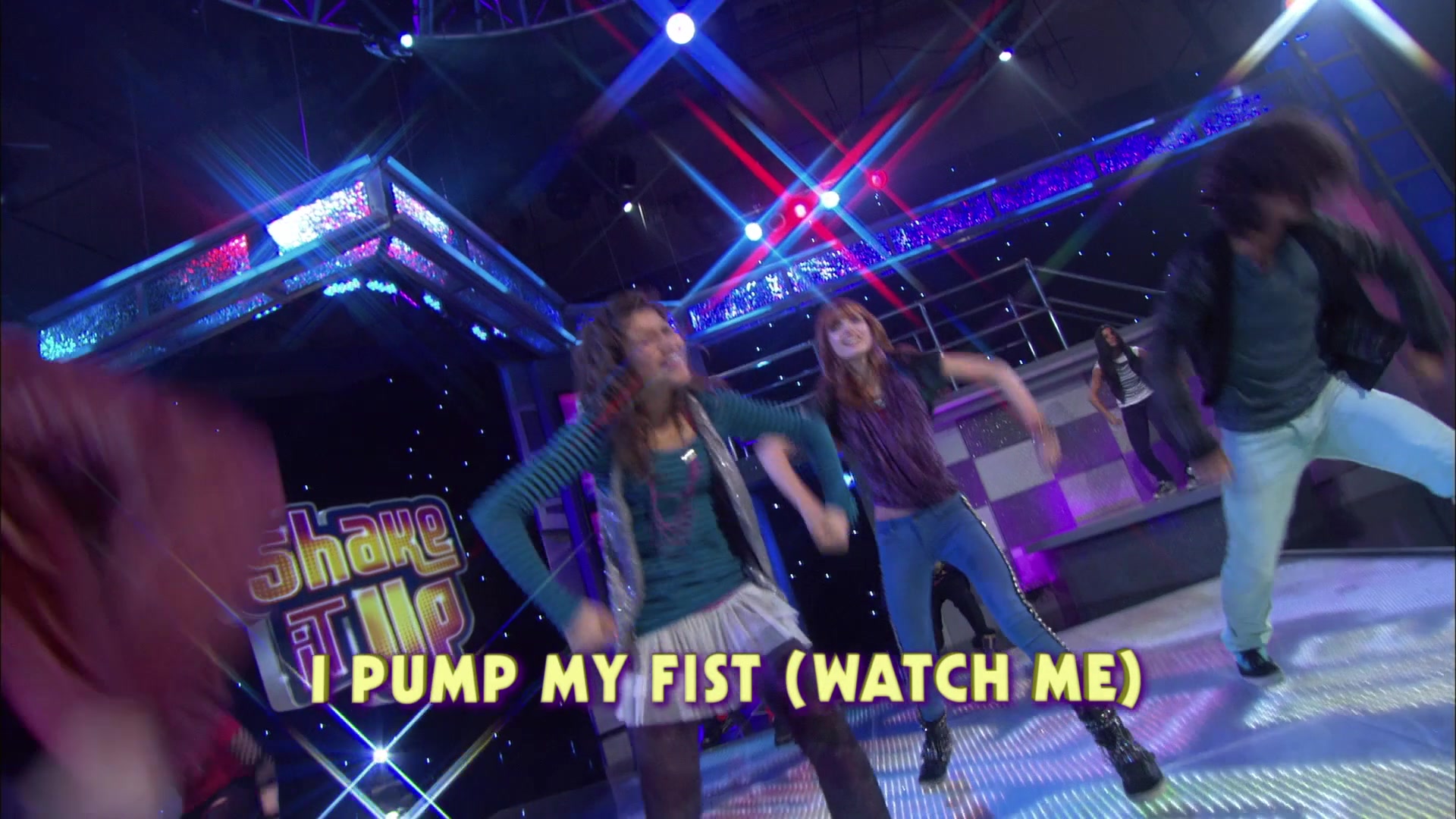 Shake_It_Up_S01E19_1080p_000071.jpg