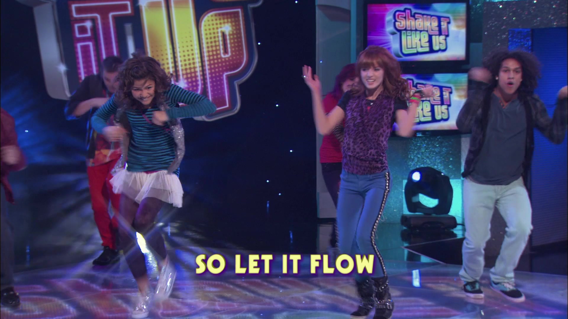 Shake_It_Up_S01E19_1080p_000140.jpg