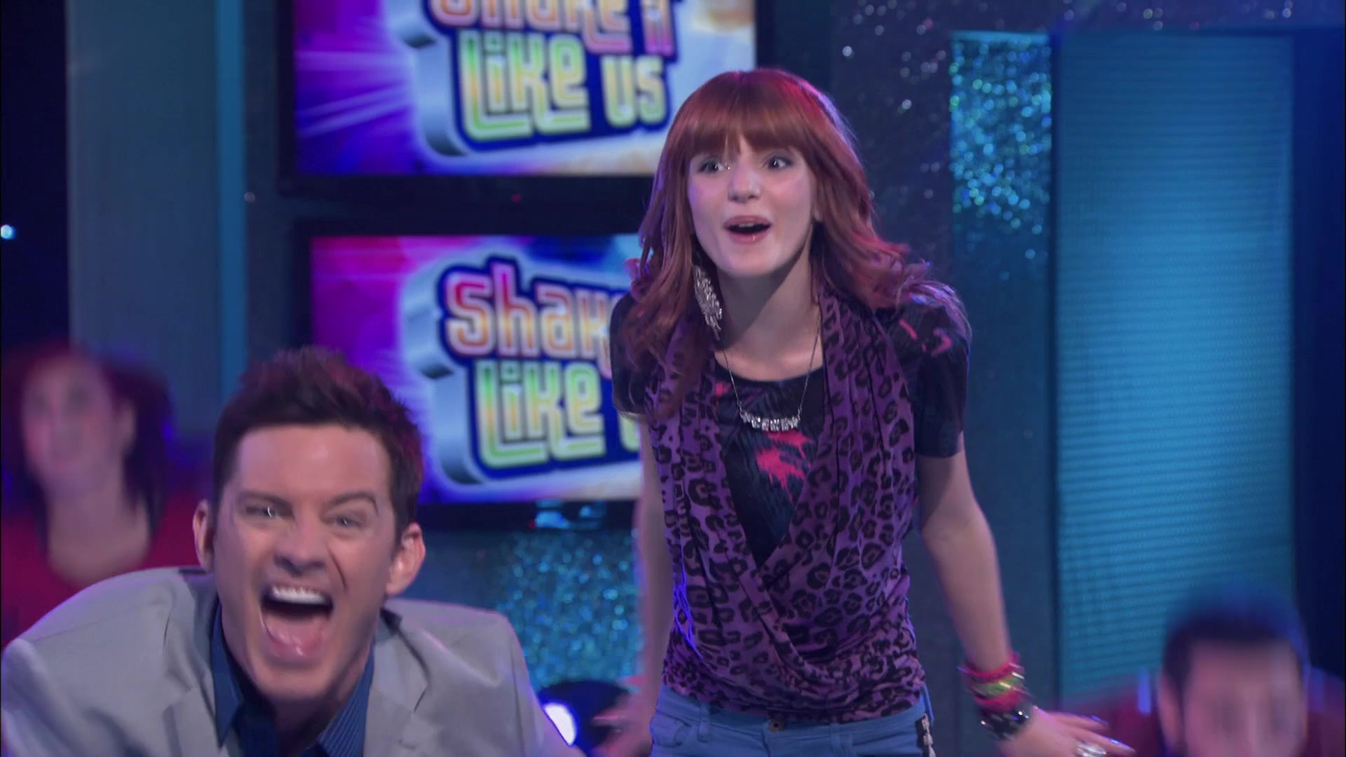 Shake_It_Up_S01E19_1080p_000180.jpg