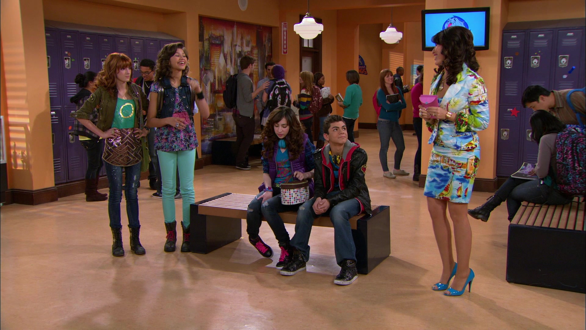 Shake_It_Up_S01E19_1080p_000427.jpg
