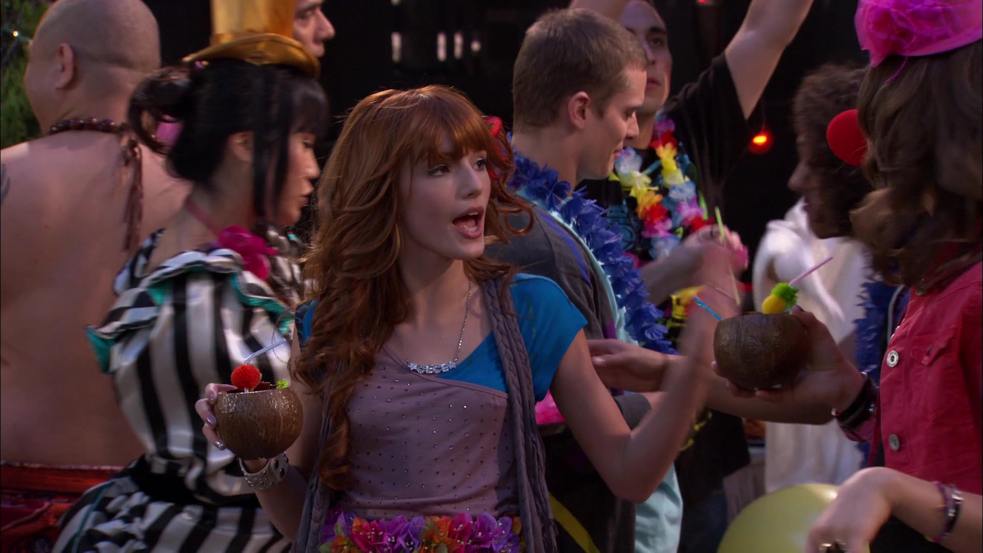 Shake_It_Up_S01E19_1080p_001869.jpg