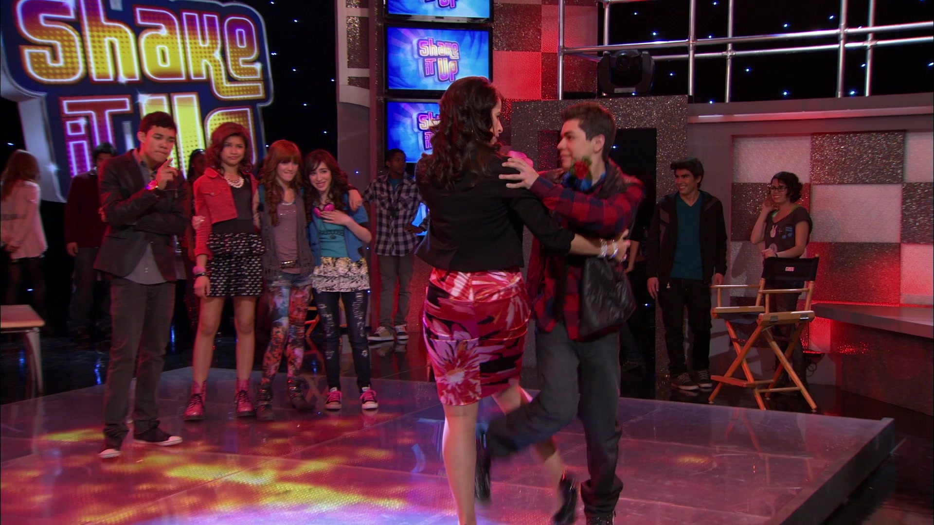 Shake_It_Up_S01E19_1080p_002921.jpg Shake_It_Up_S01E19_1080p_002921.jpg