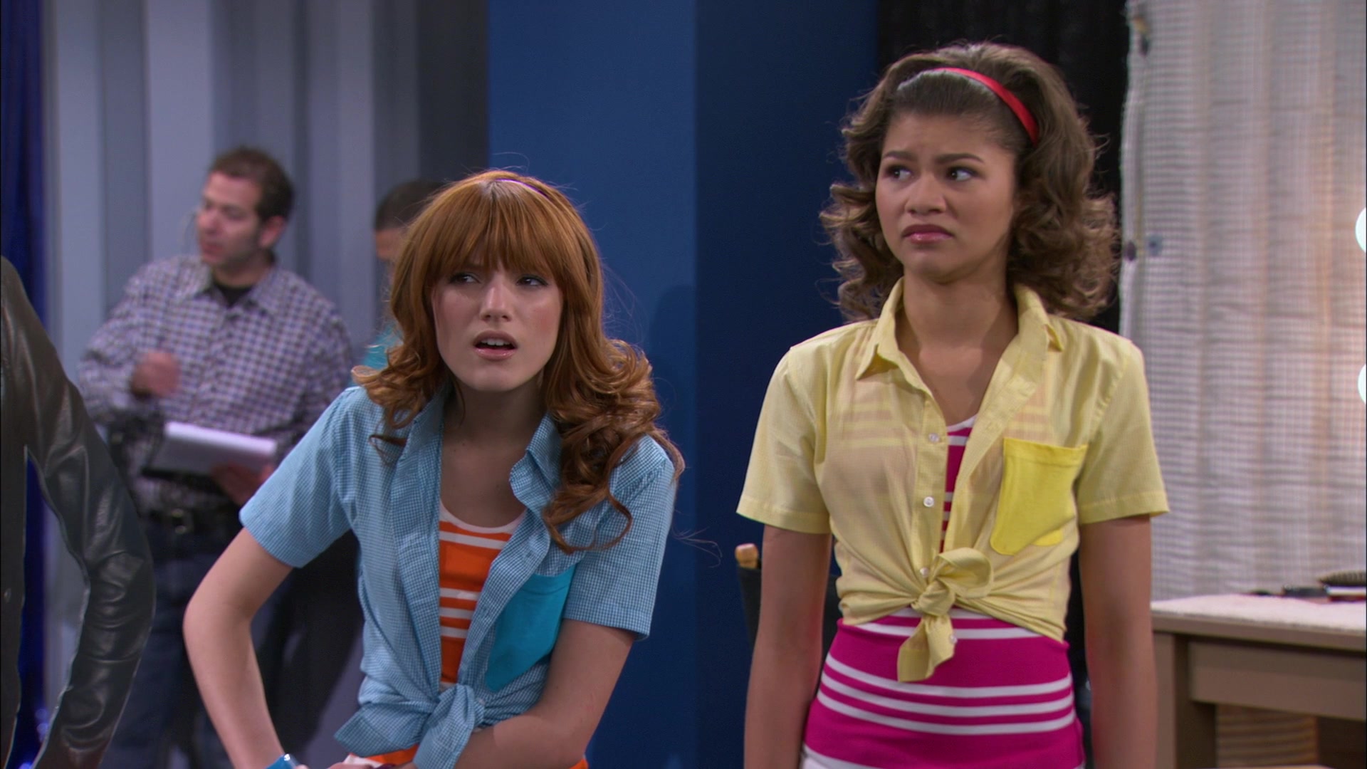 Shake_It_Up_S01E20_1080p_BTD_000100.jpg