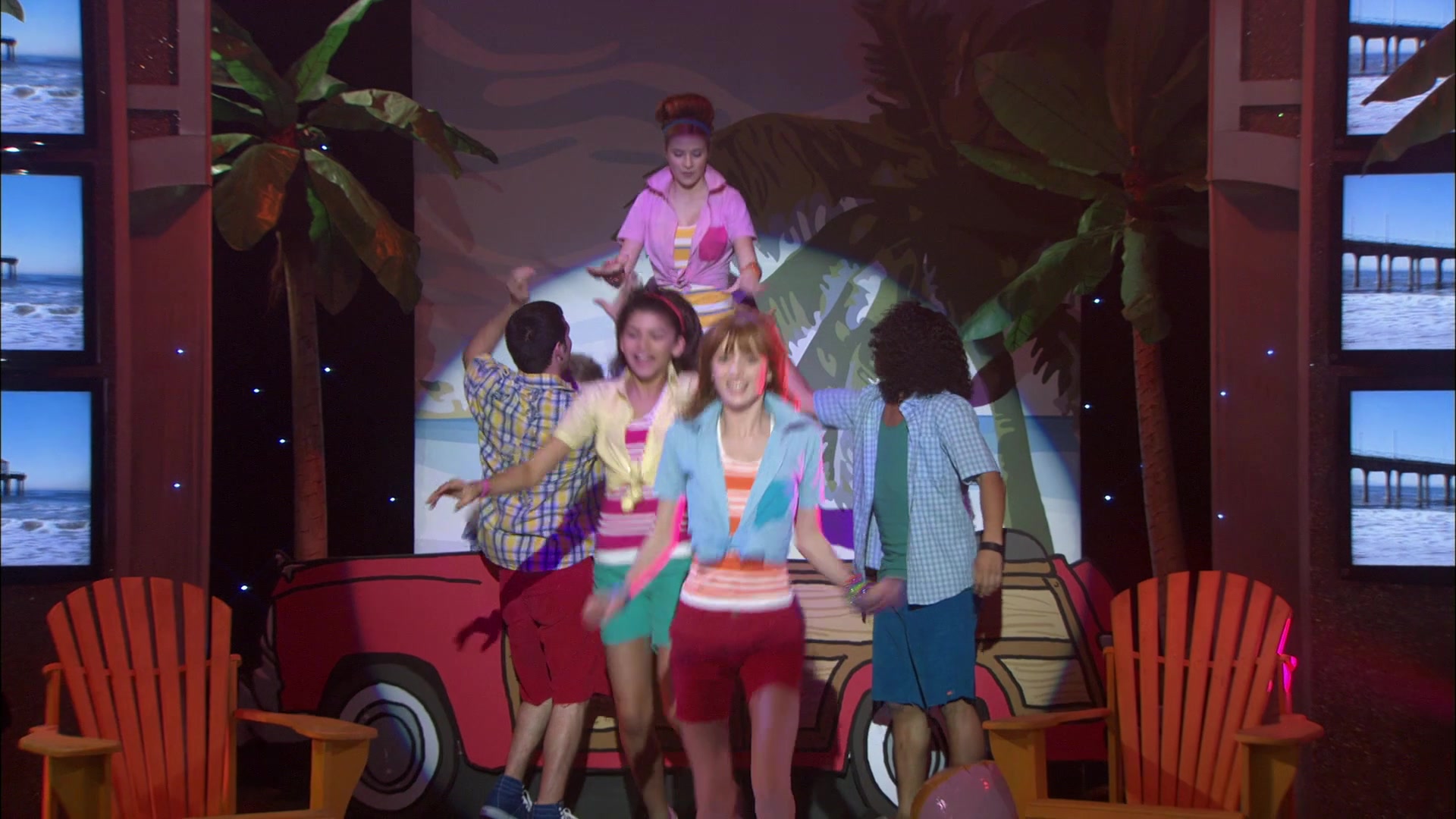 Shake_It_Up_S01E20_1080p_BTD_000200.jpg Shake_It_Up_S01E20_1080p_BTD_000200.jpg
