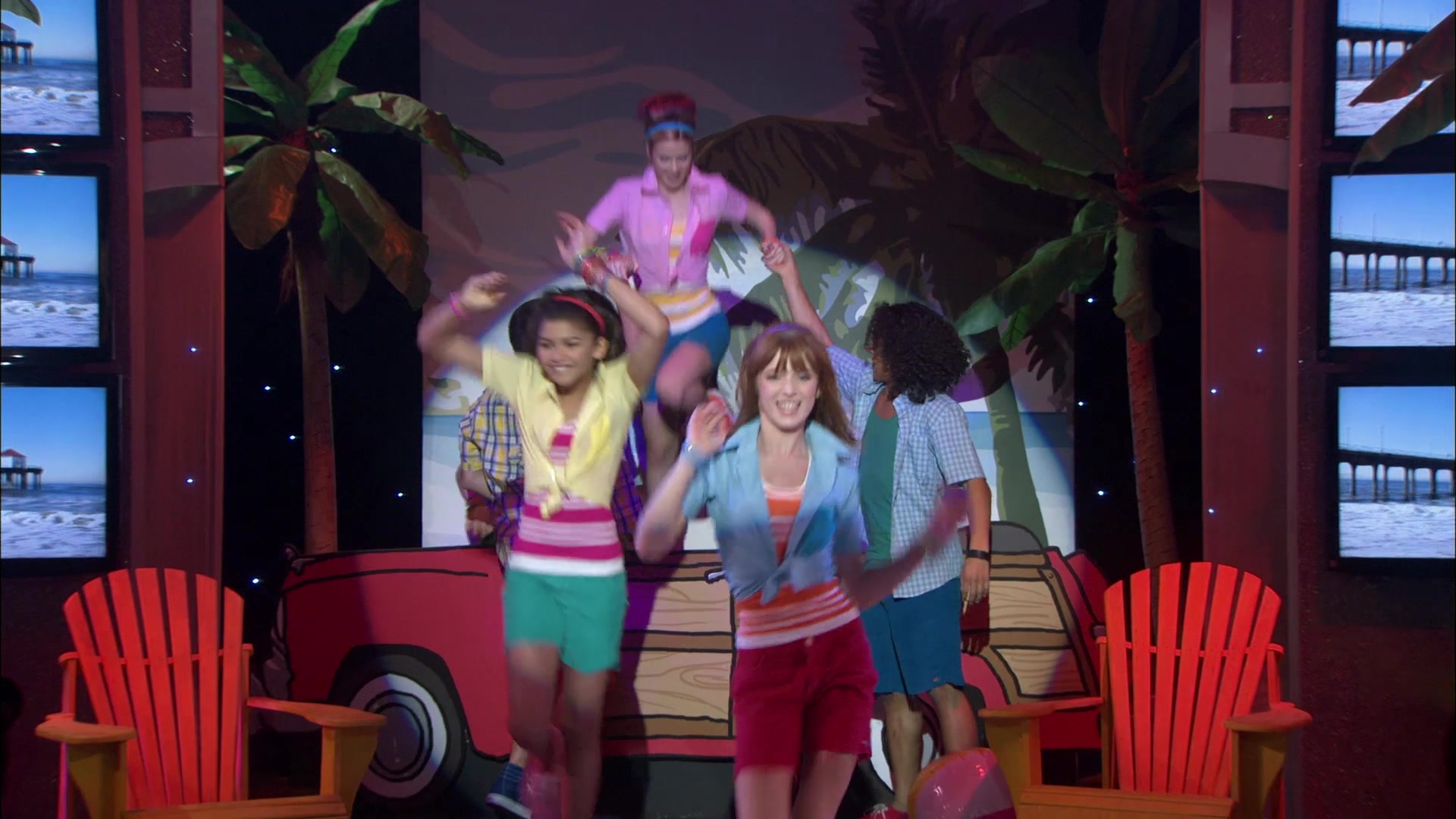 Shake_It_Up_S01E20_1080p_BTD_000201.jpg Shake_It_Up_S01E20_1080p_BTD_000201.jpg