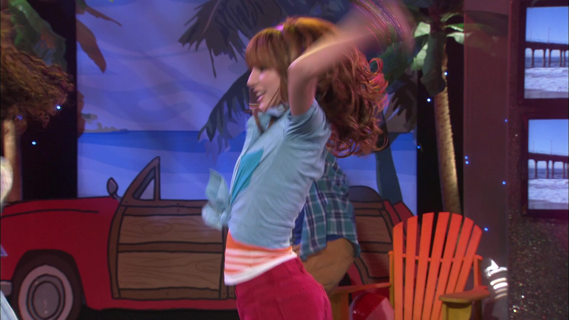 Shake_It_Up_S01E20_1080p_BTD_000245.jpg