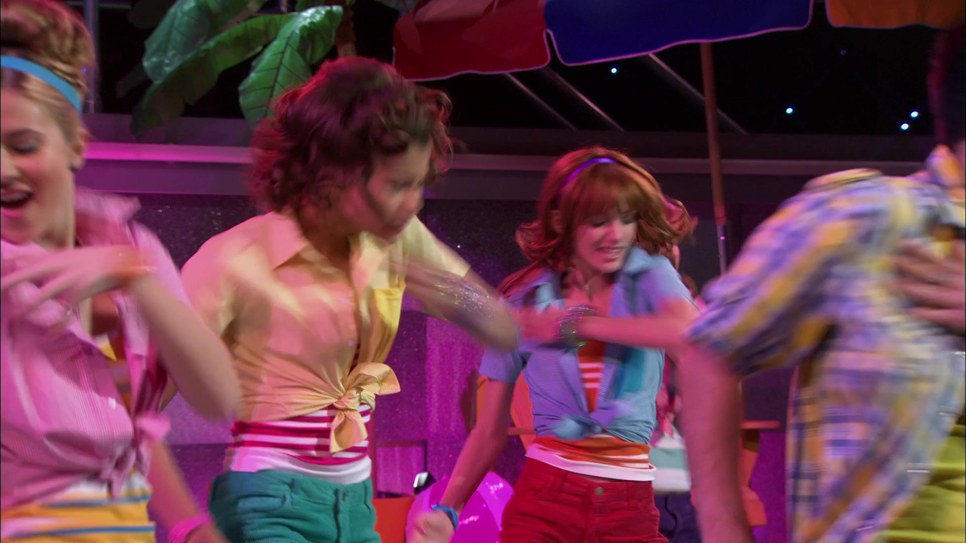 Shake_It_Up_S01E20_1080p_BTD_000255.jpg Shake_It_Up_S01E20_1080p_BTD_000255.jpg