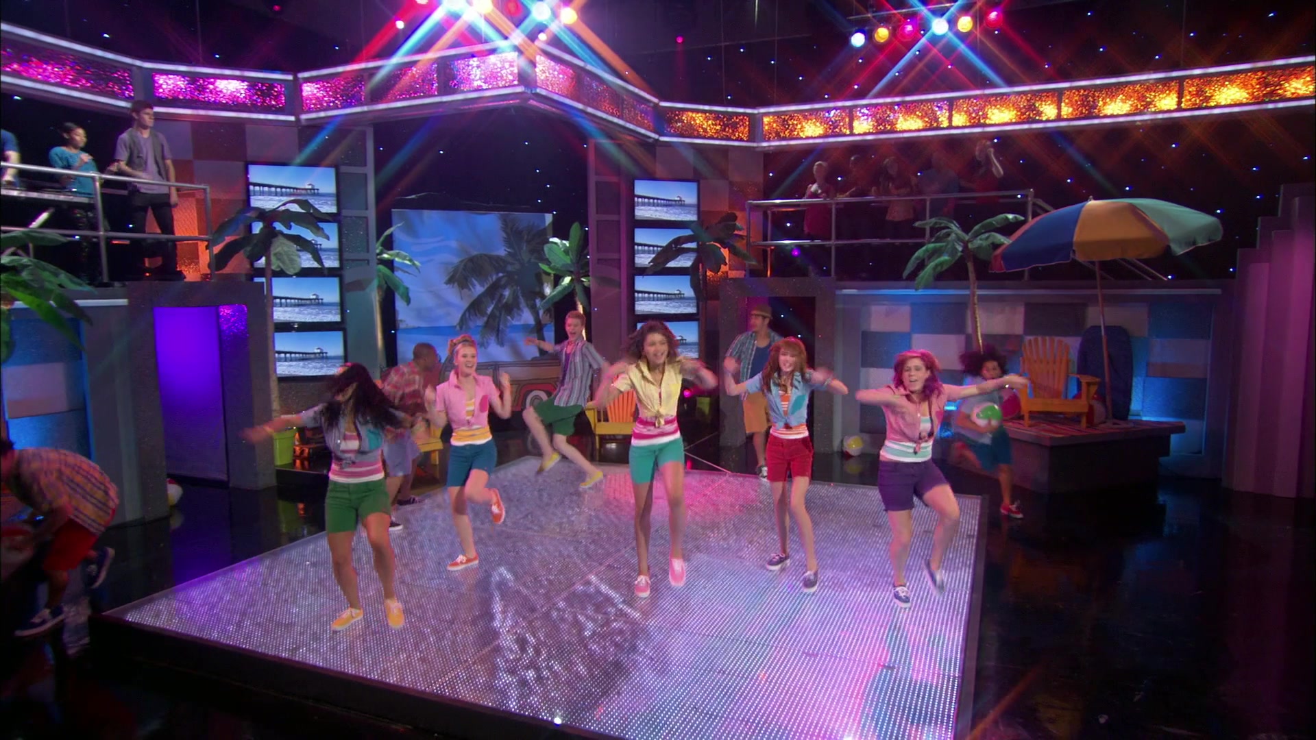 Shake_It_Up_S01E20_1080p_BTD_000267.jpg Shake_It_Up_S01E20_1080p_BTD_000267.jpg