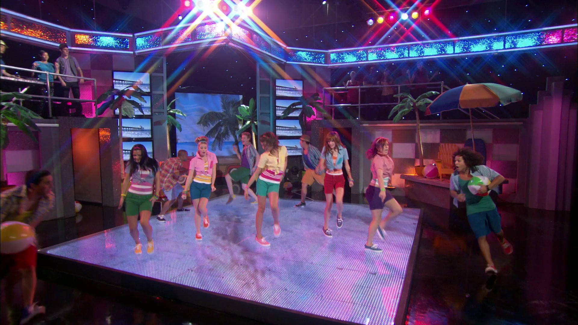 Shake_It_Up_S01E20_1080p_BTD_000269.jpg
