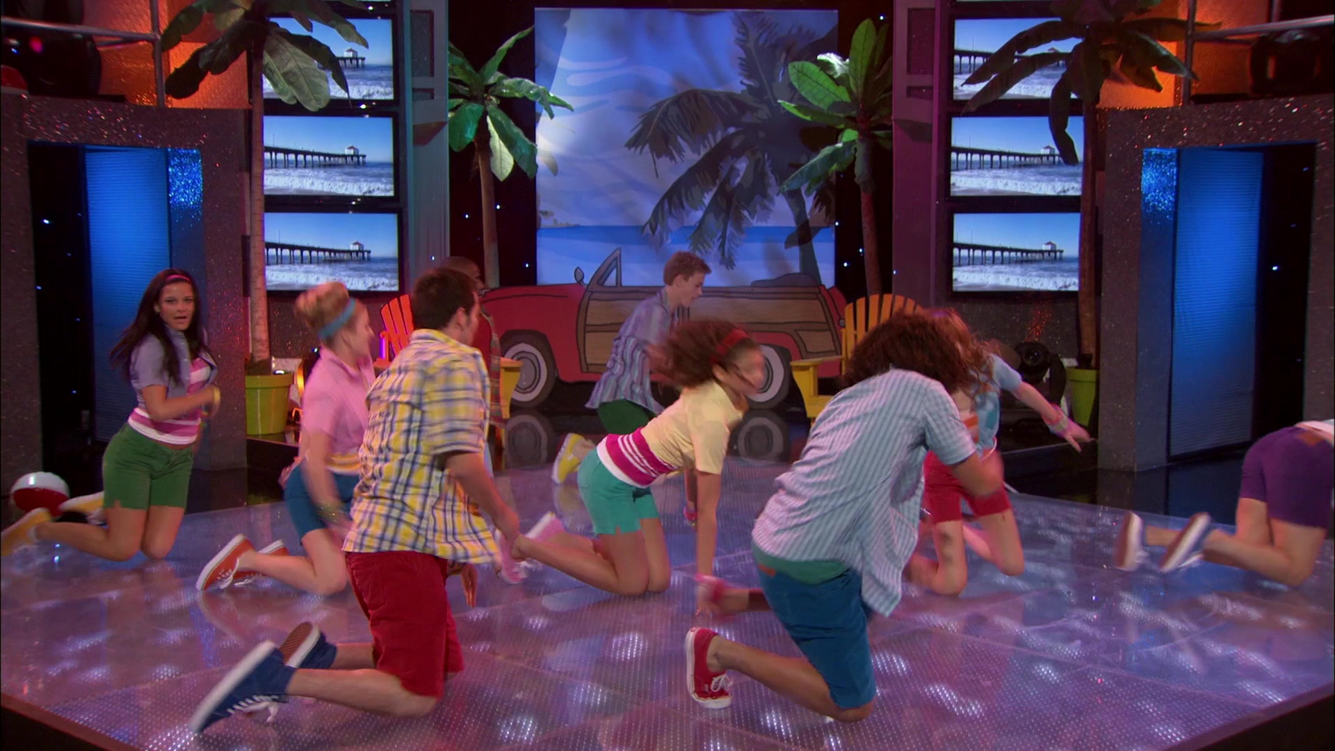 Shake_It_Up_S01E20_1080p_BTD_000295.jpg