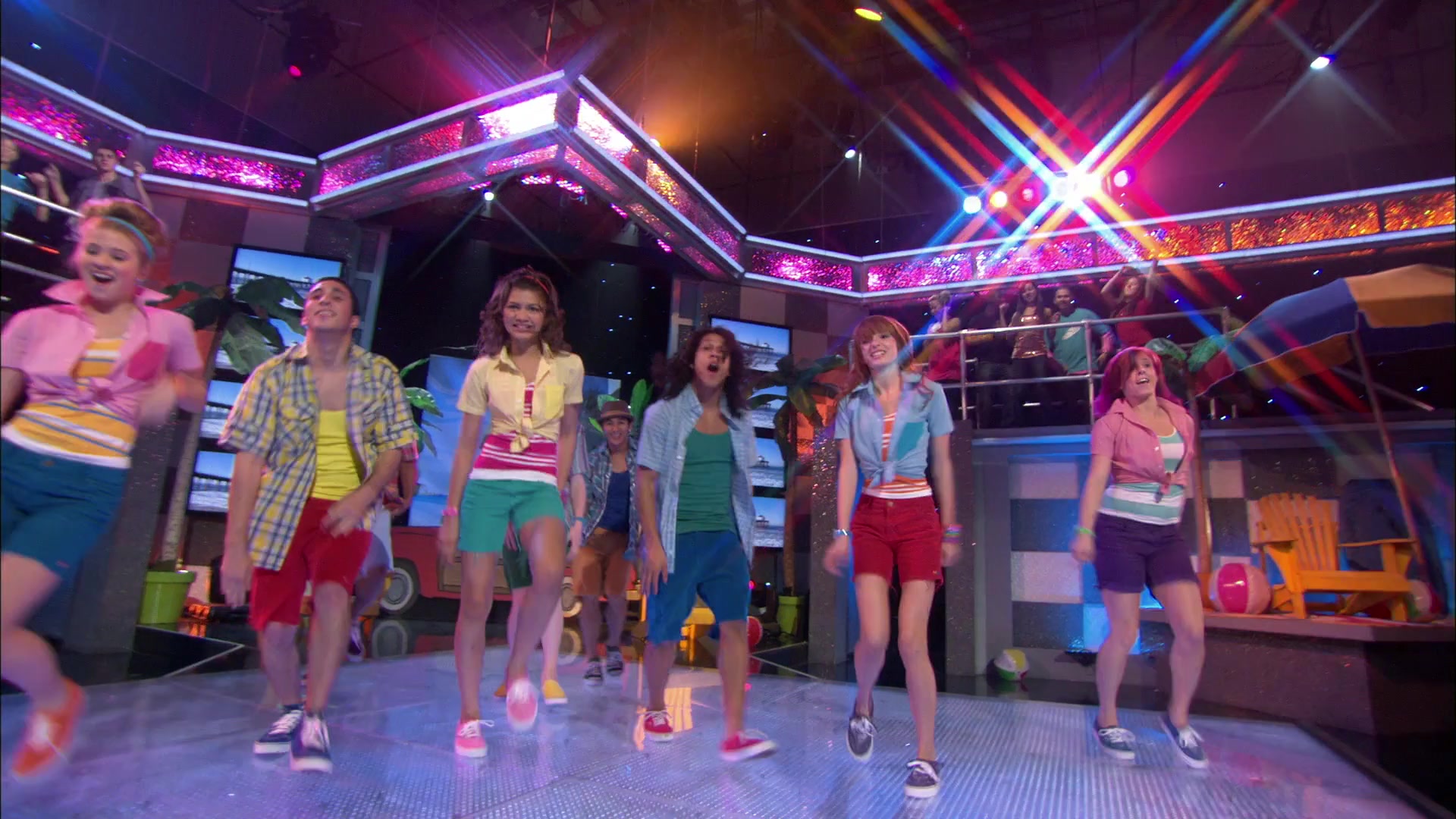 Shake_It_Up_S01E20_1080p_BTD_000373.jpg
