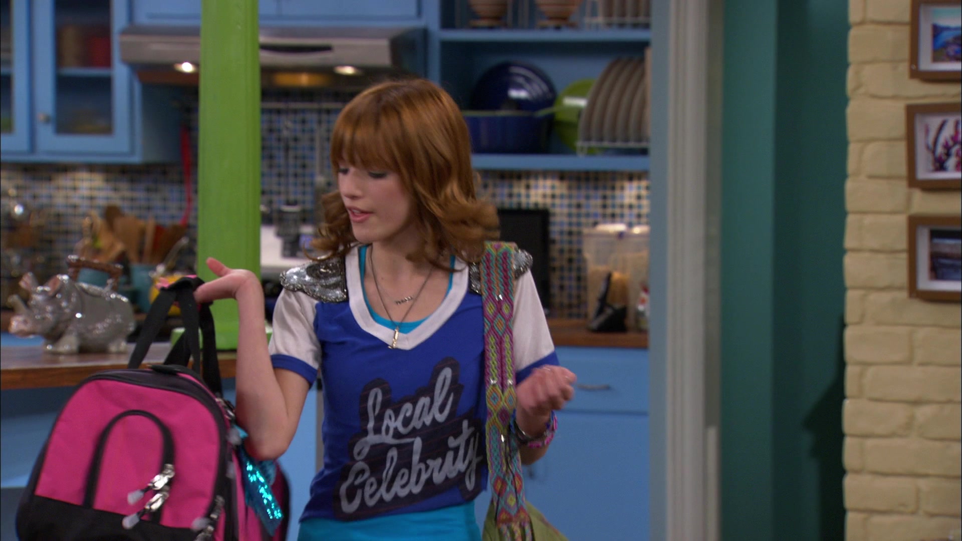 Shake_It_Up_S01E20_1080p_BTD_000703.jpg