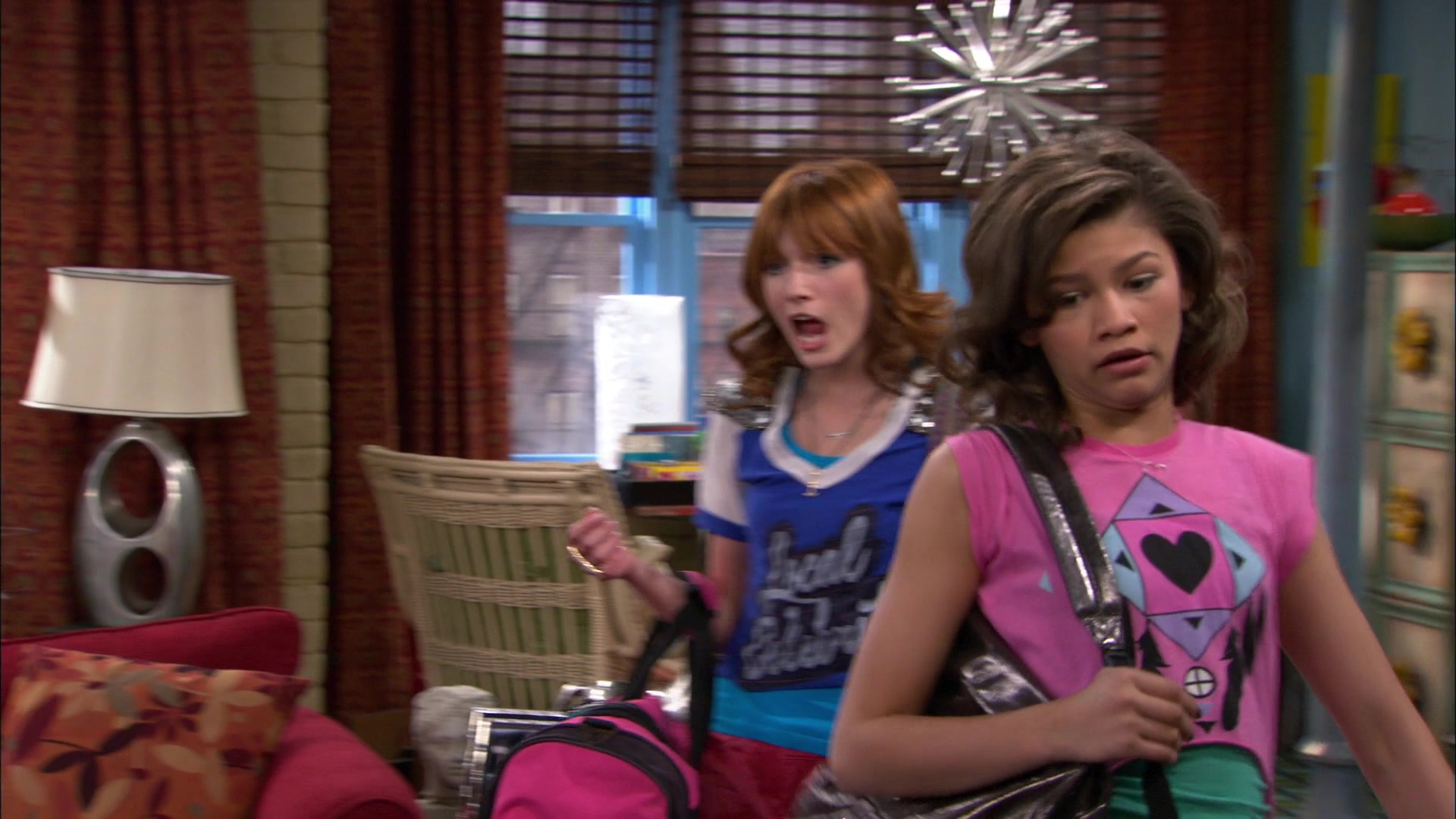Shake_It_Up_S01E20_1080p_BTD_000739.jpg
