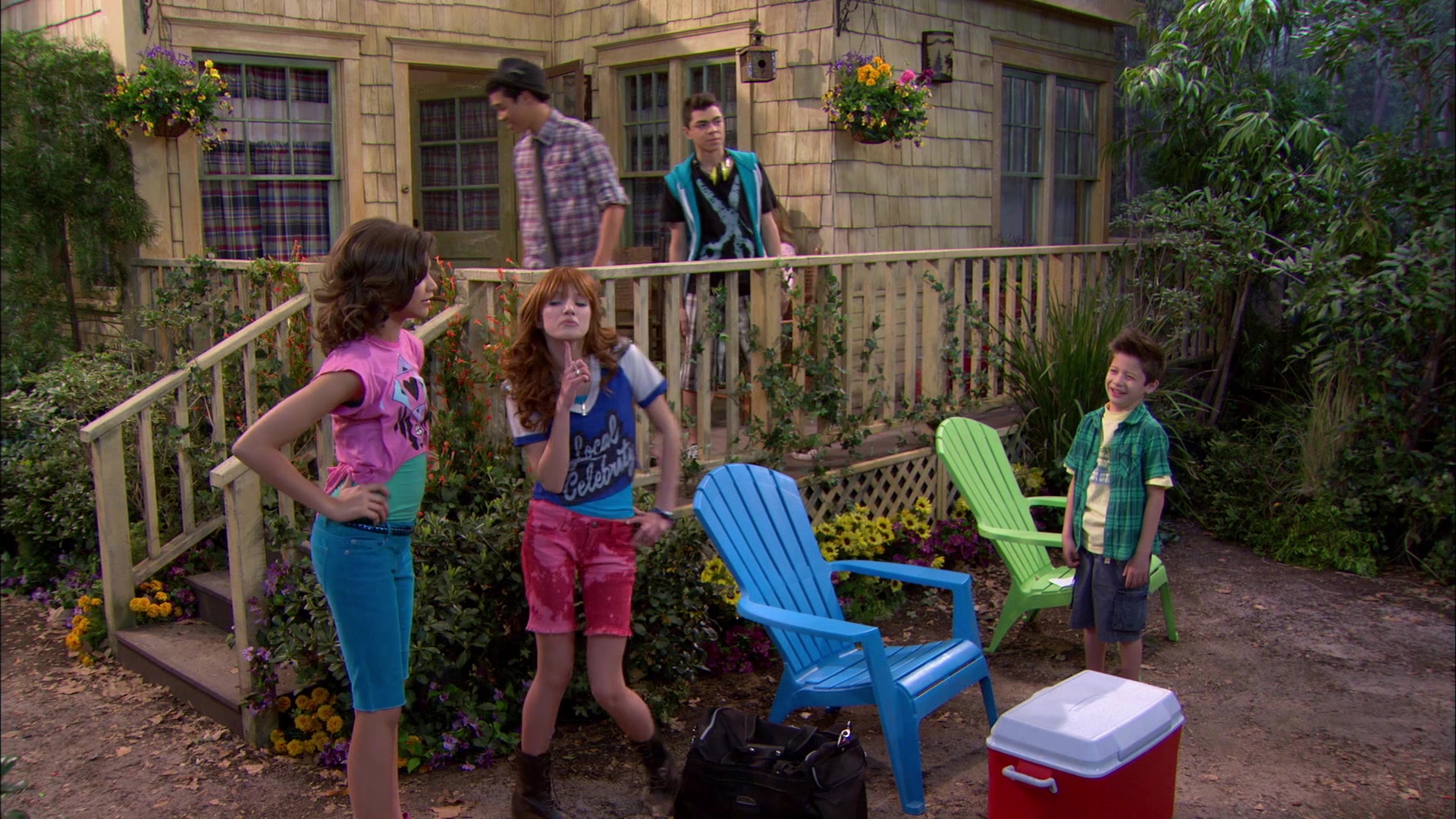 Shake_It_Up_S01E20_1080p_BTD_000936.jpg