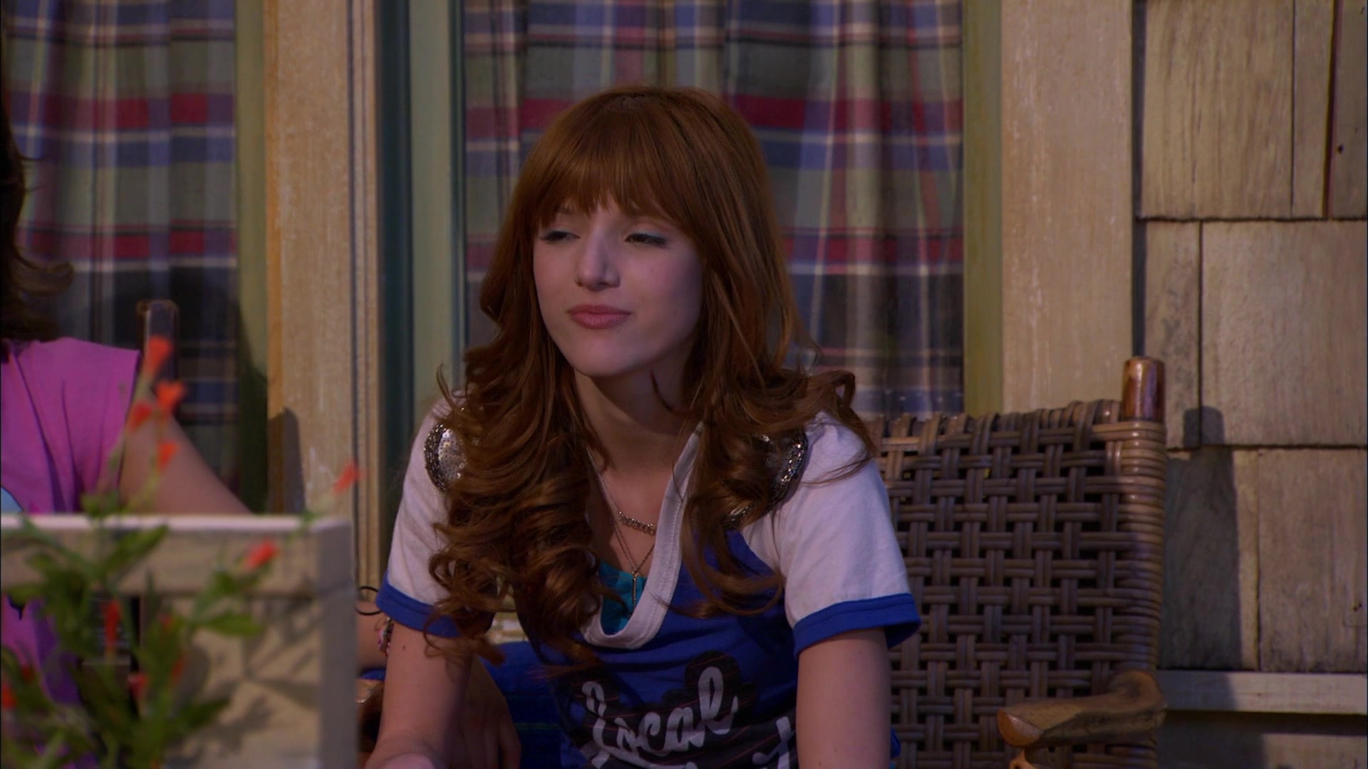 Shake_It_Up_S01E20_1080p_BTD_001063.jpg