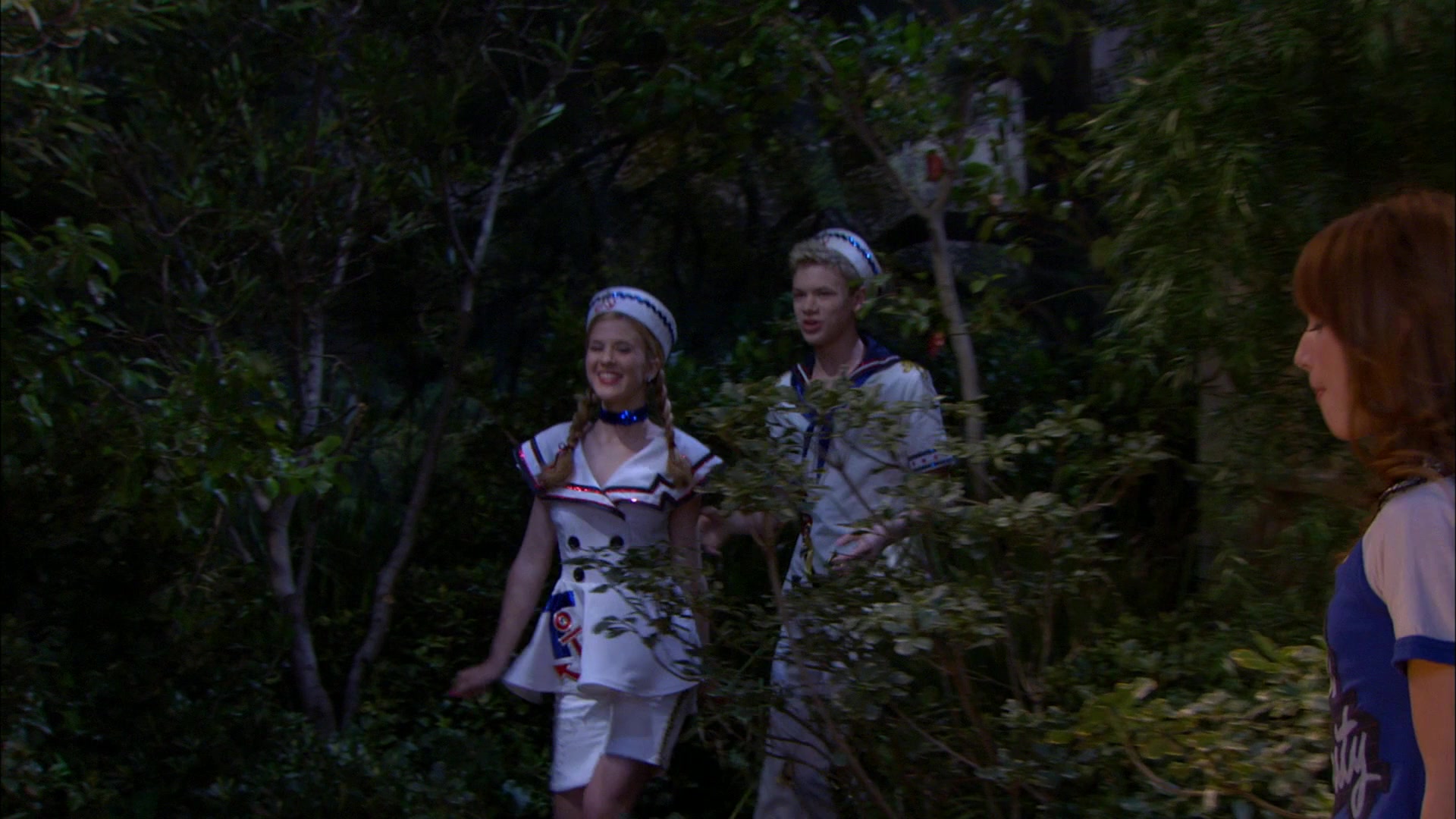 Shake_It_Up_S01E20_1080p_BTD_001085.jpg