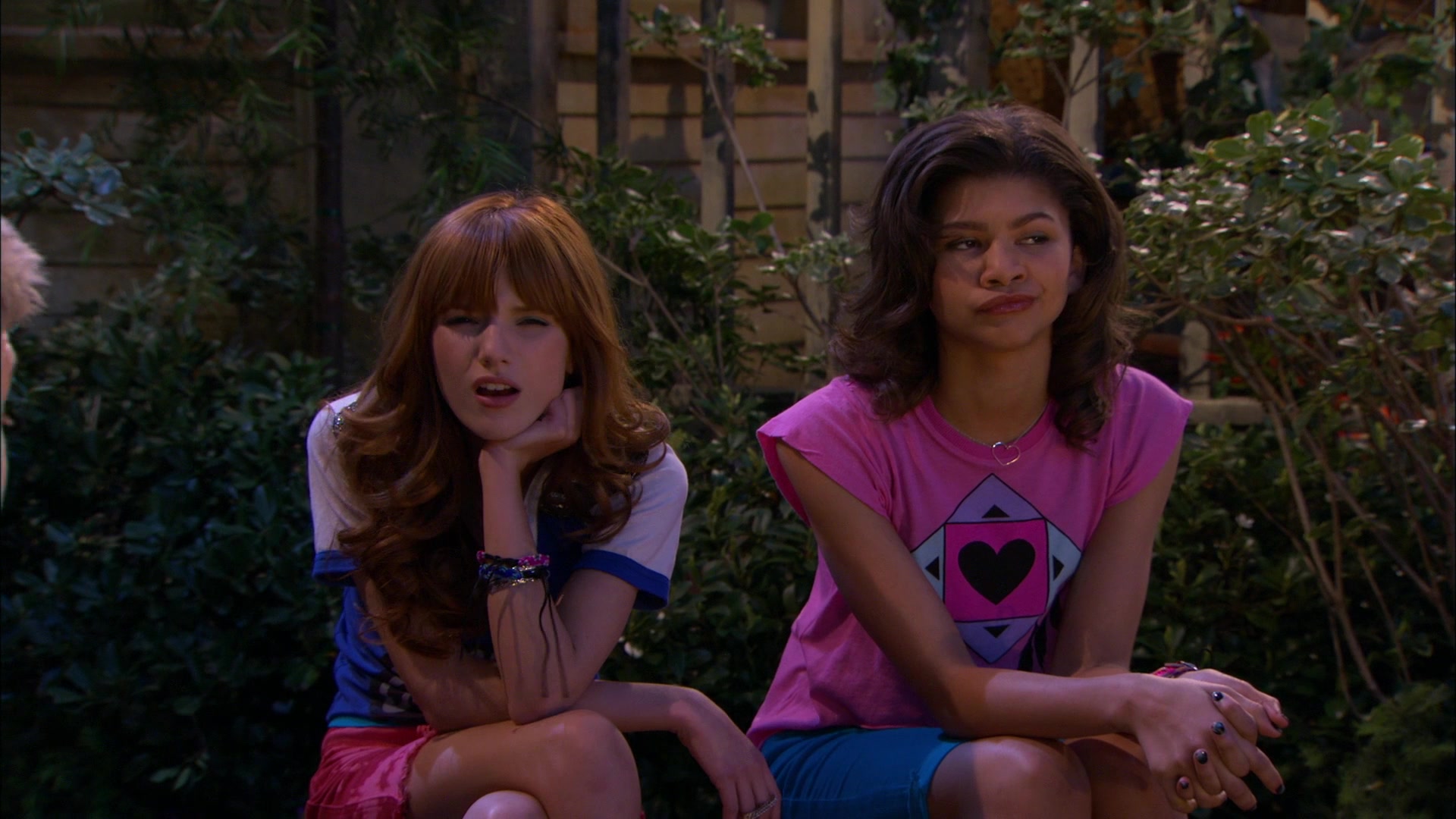 Shake_It_Up_S01E20_1080p_BTD_001246.jpg