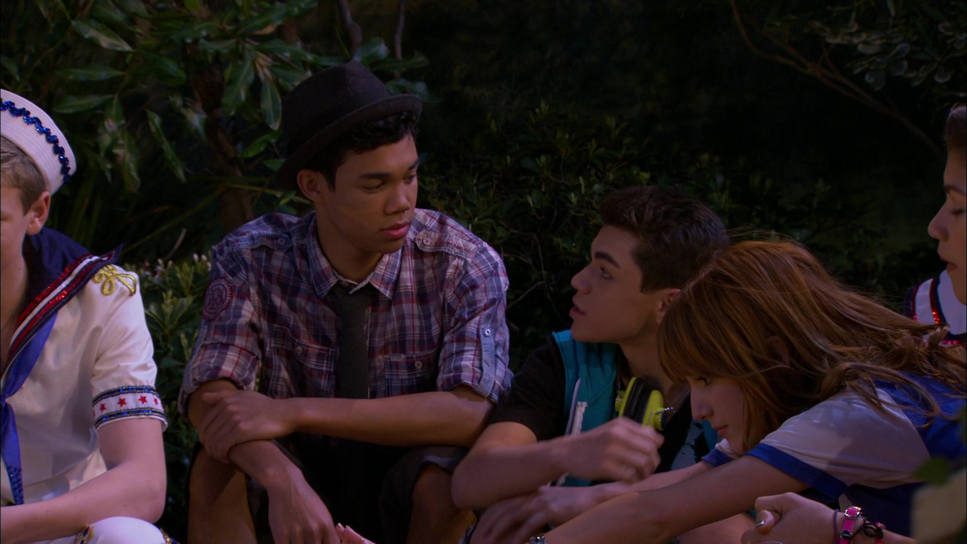 Shake_It_Up_S01E20_1080p_BTD_001261.jpg Shake_It_Up_S01E20_1080p_BTD_001261.jpg