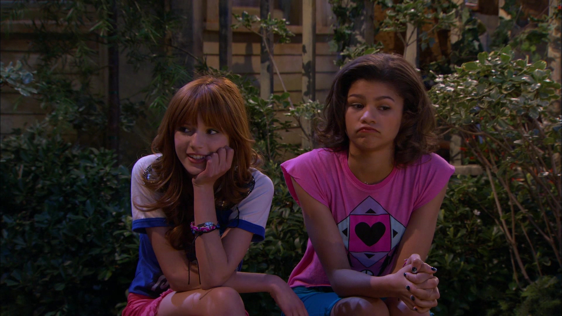 Shake_It_Up_S01E20_1080p_BTD_001278.jpg