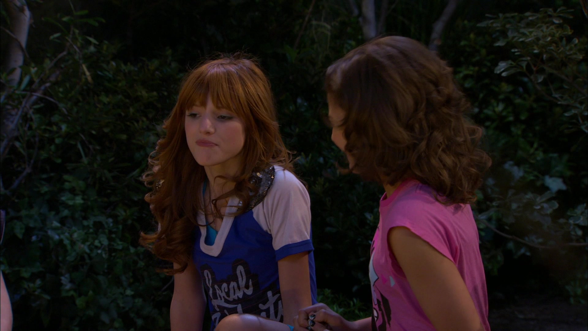 Shake_It_Up_S01E20_1080p_BTD_001335.jpg