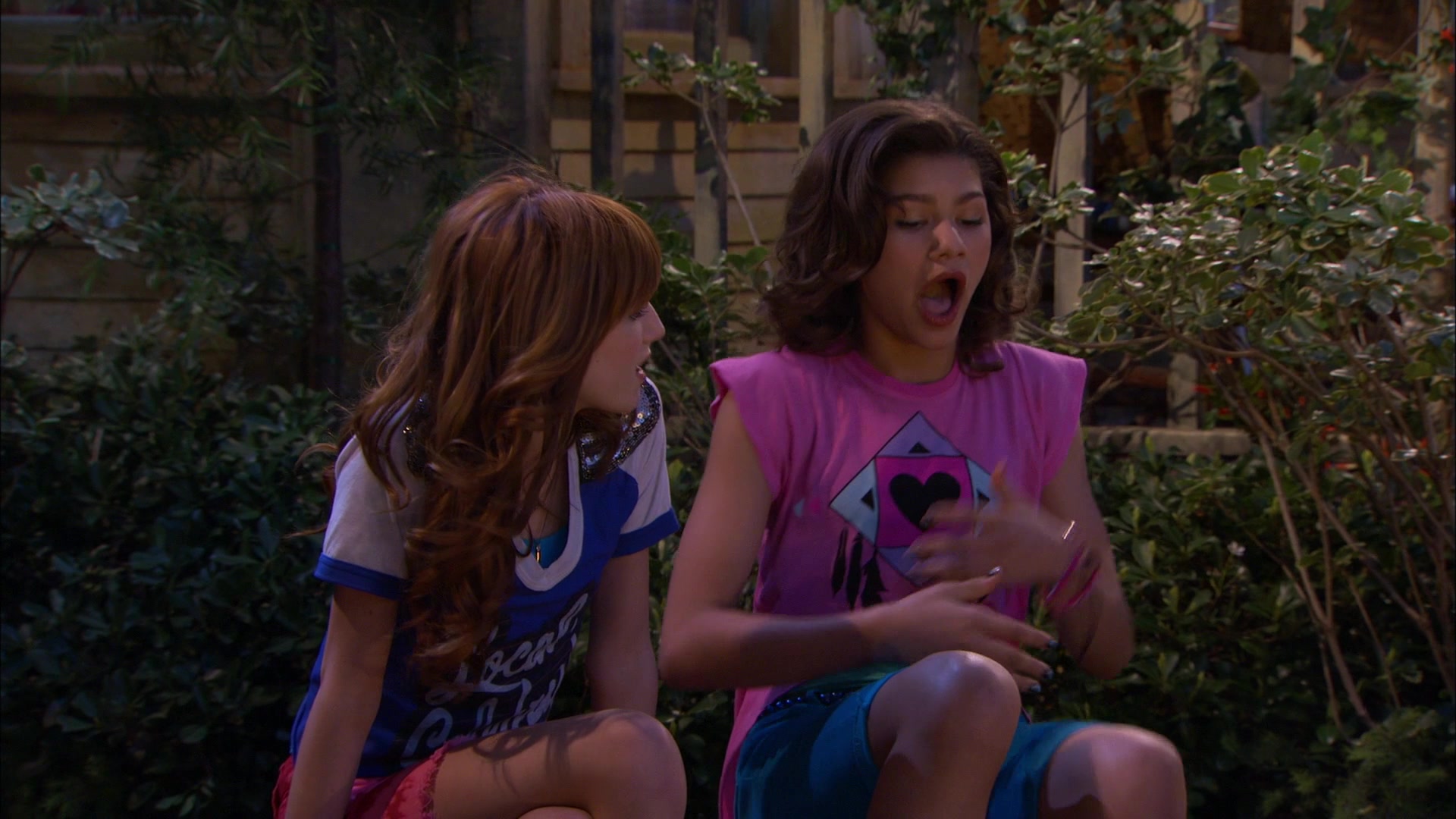 Shake_It_Up_S01E20_1080p_BTD_001352.jpg