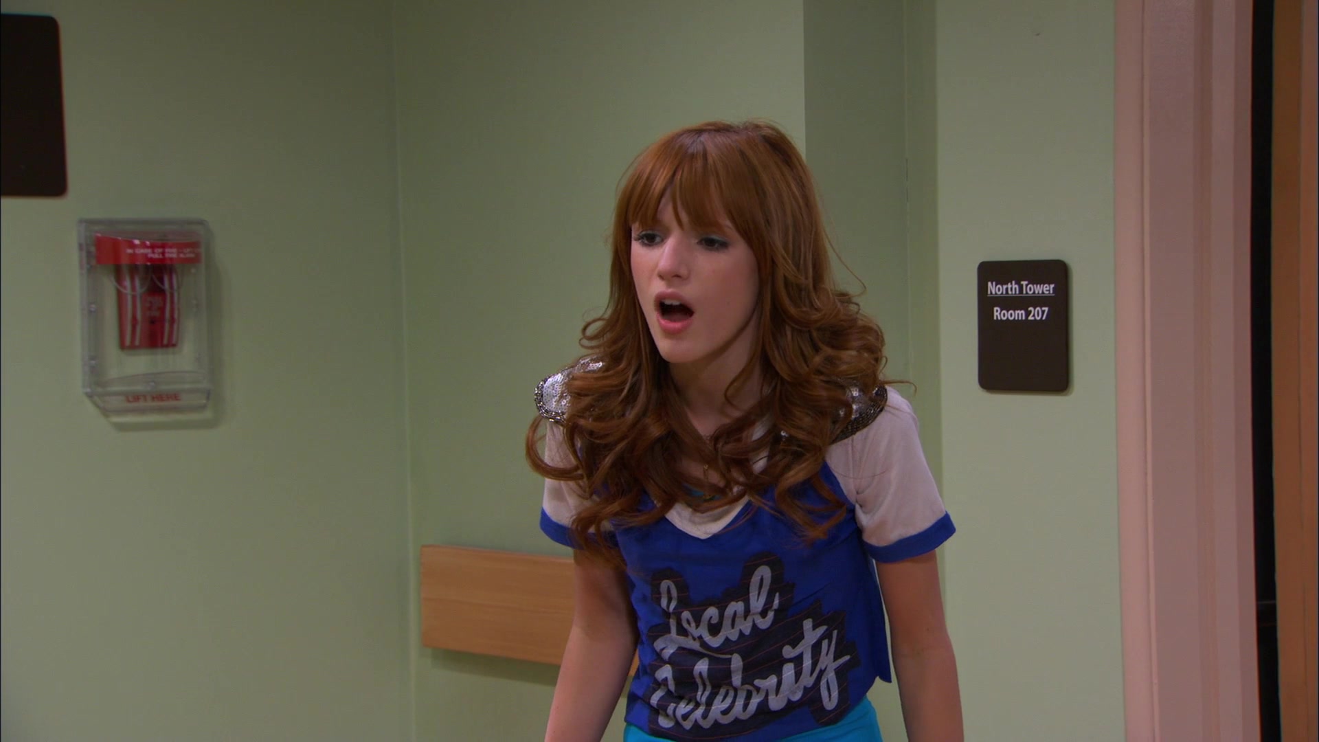 Shake_It_Up_S01E20_1080p_BTD_001575.jpg