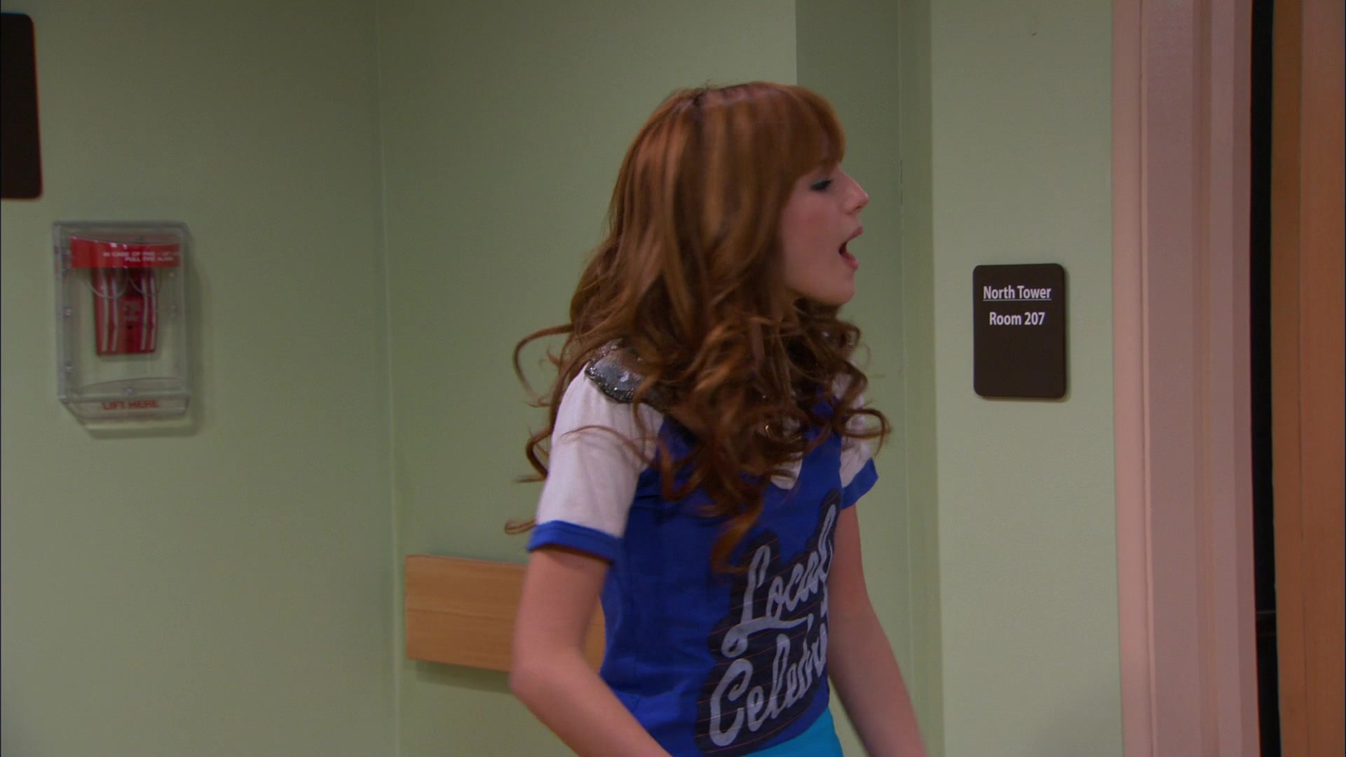 Shake_It_Up_S01E20_1080p_BTD_001577.jpg
