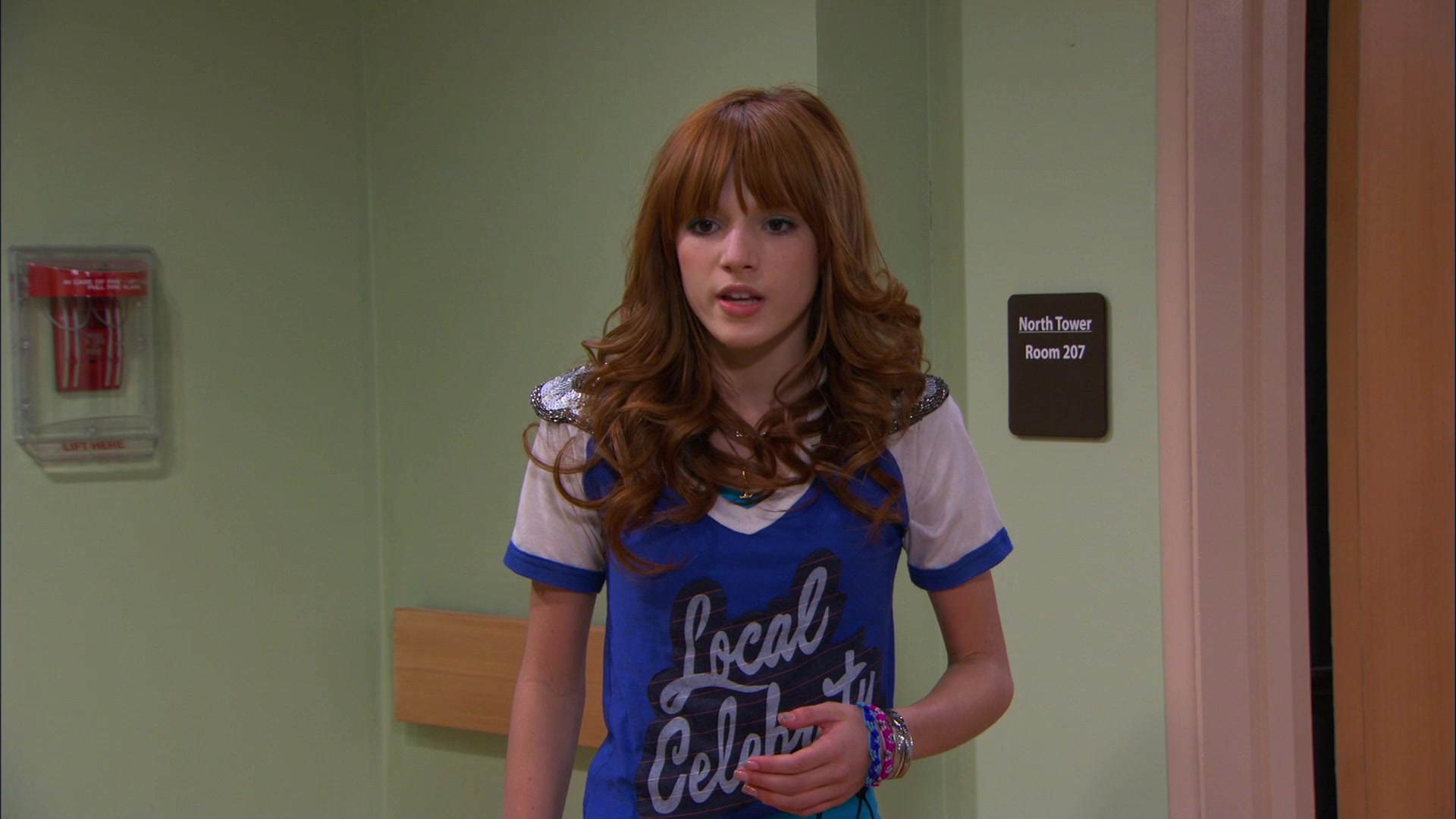 Shake_It_Up_S01E20_1080p_BTD_001588.jpg Shake_It_Up_S01E20_1080p_BTD_001588.jpg