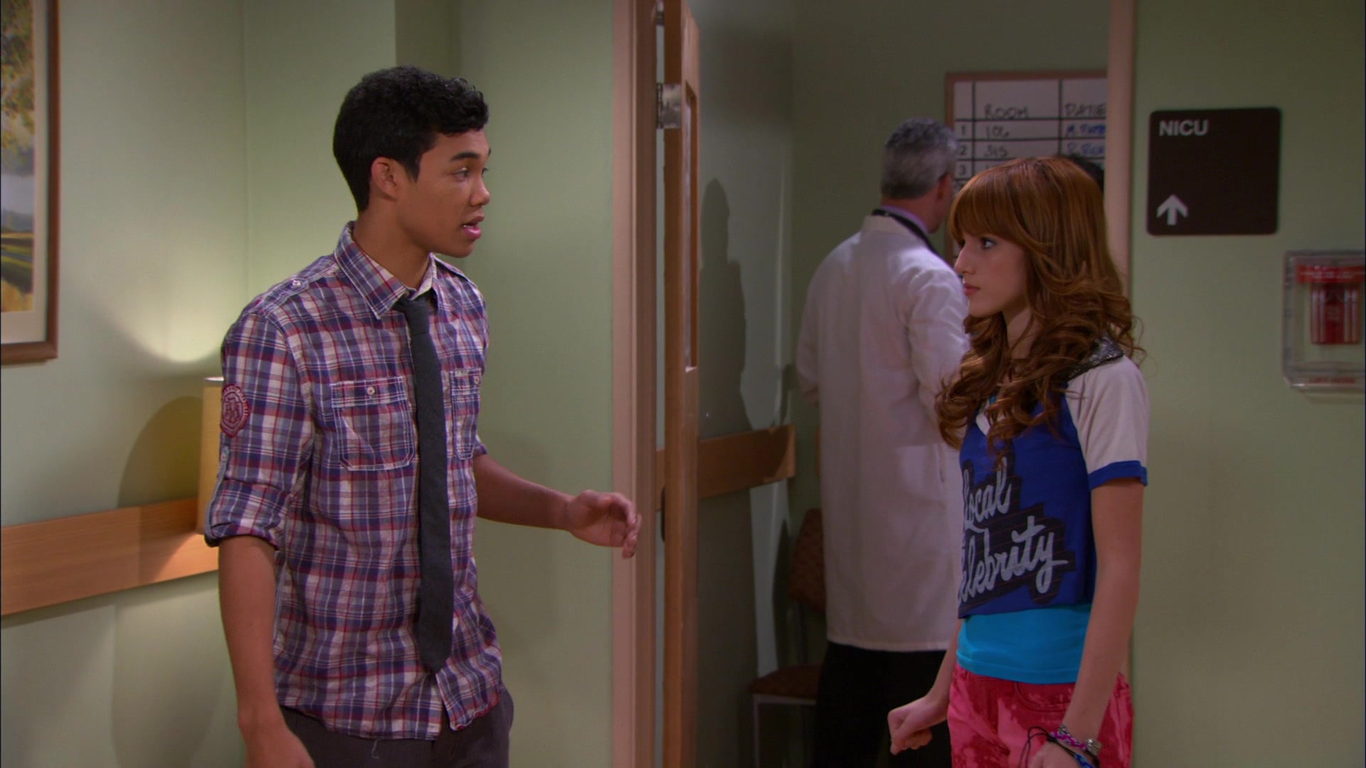 Shake_It_Up_S01E20_1080p_BTD_001634.jpg