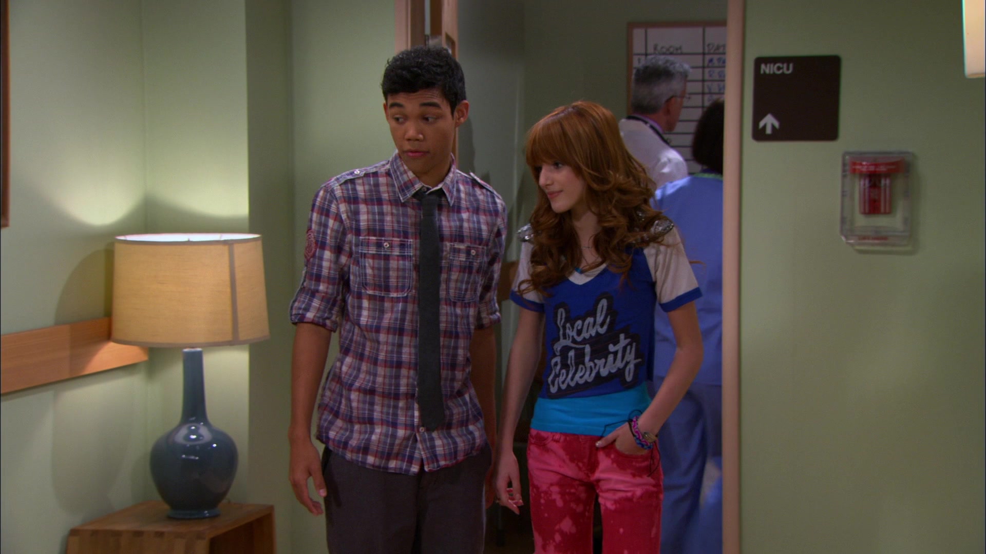 Shake_It_Up_S01E20_1080p_BTD_001650.jpg