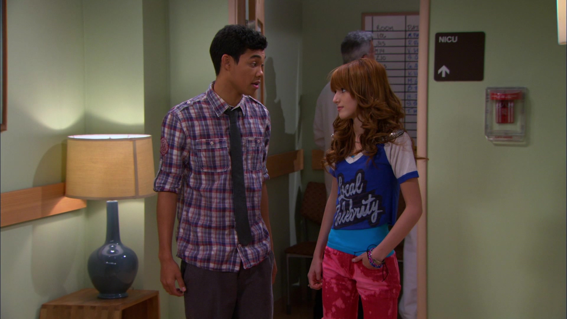Shake_It_Up_S01E20_1080p_BTD_001654.jpg