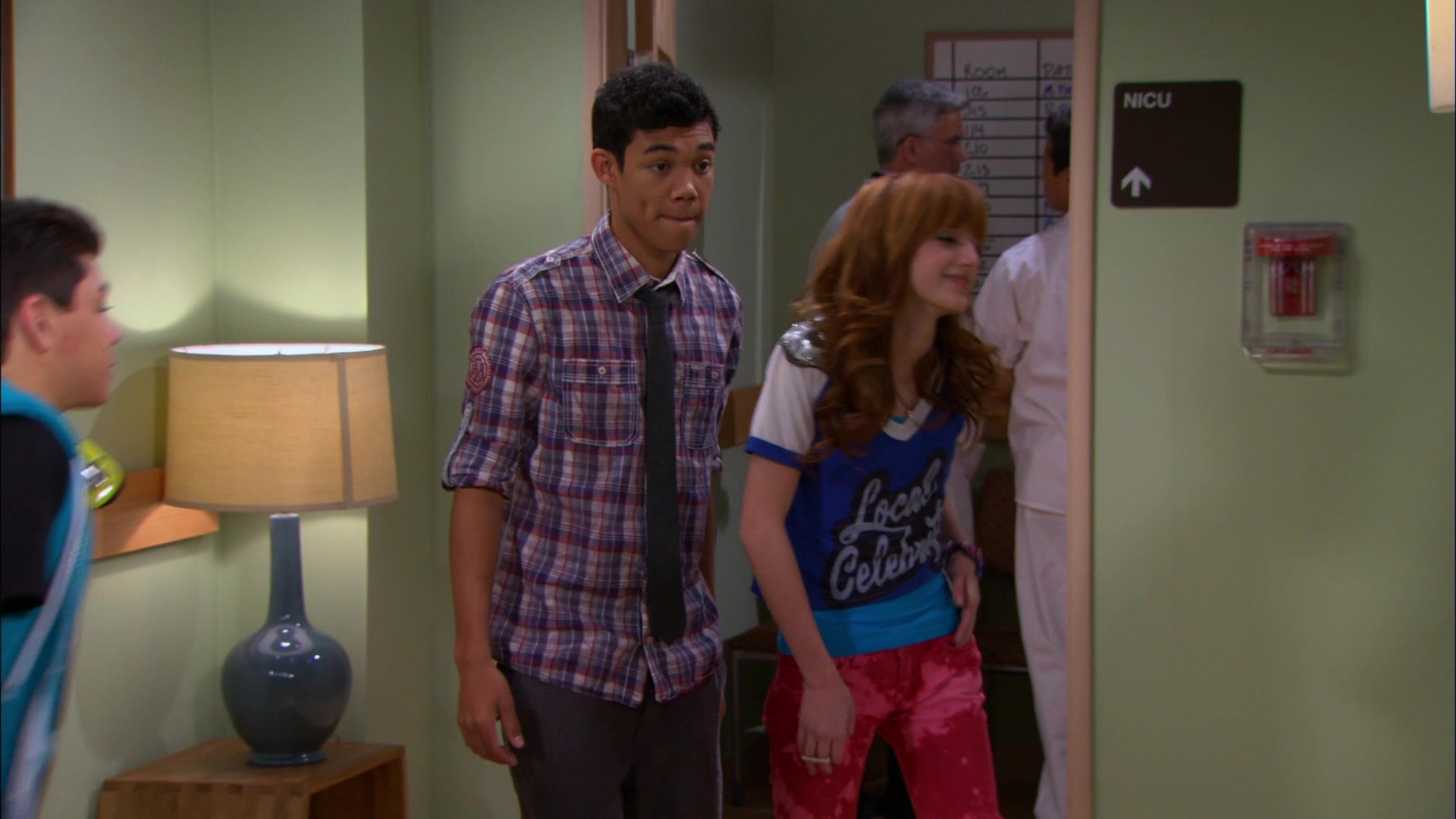 Shake_It_Up_S01E20_1080p_BTD_001658.jpg