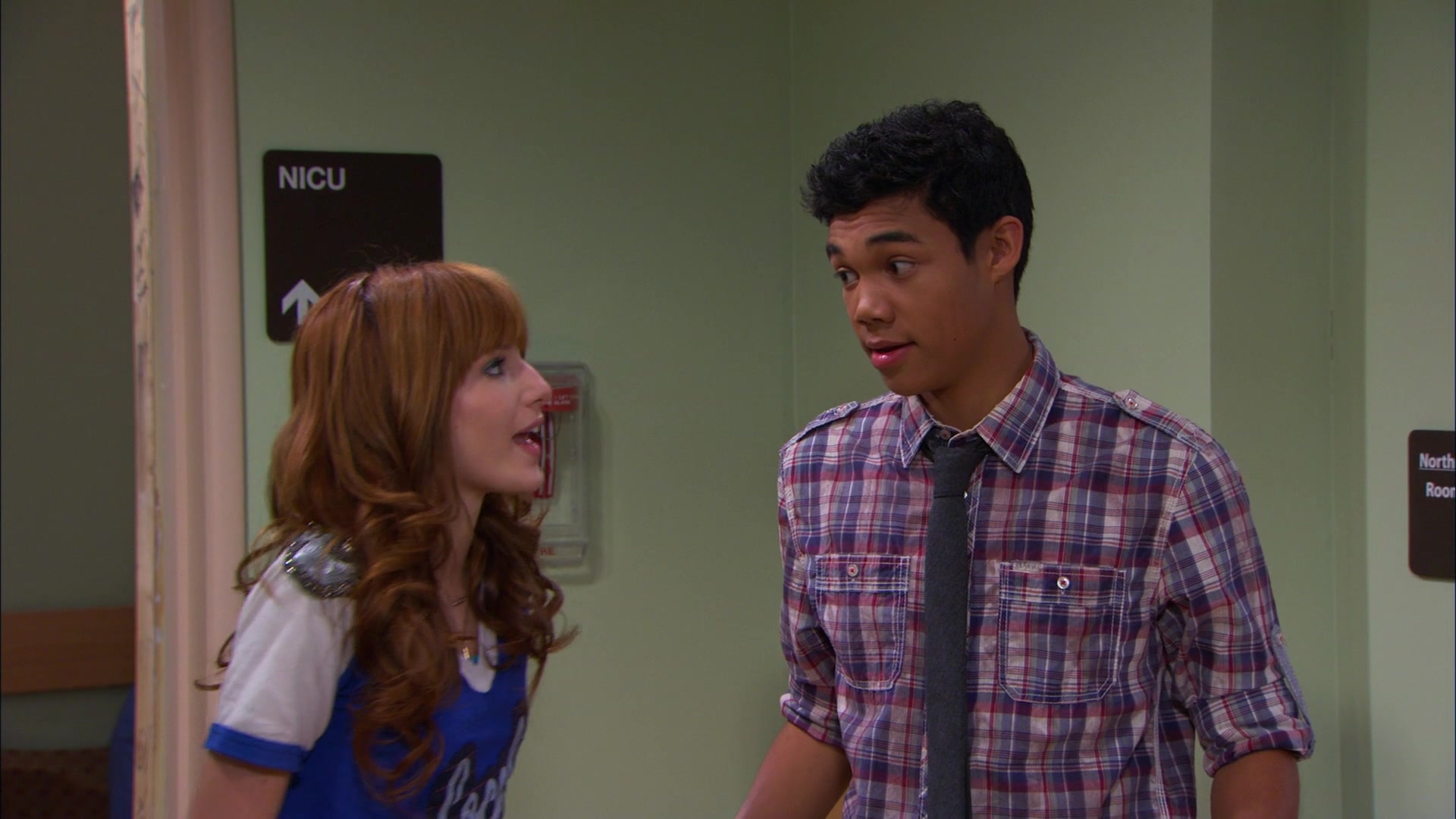 Shake_It_Up_S01E20_1080p_BTD_001683.jpg