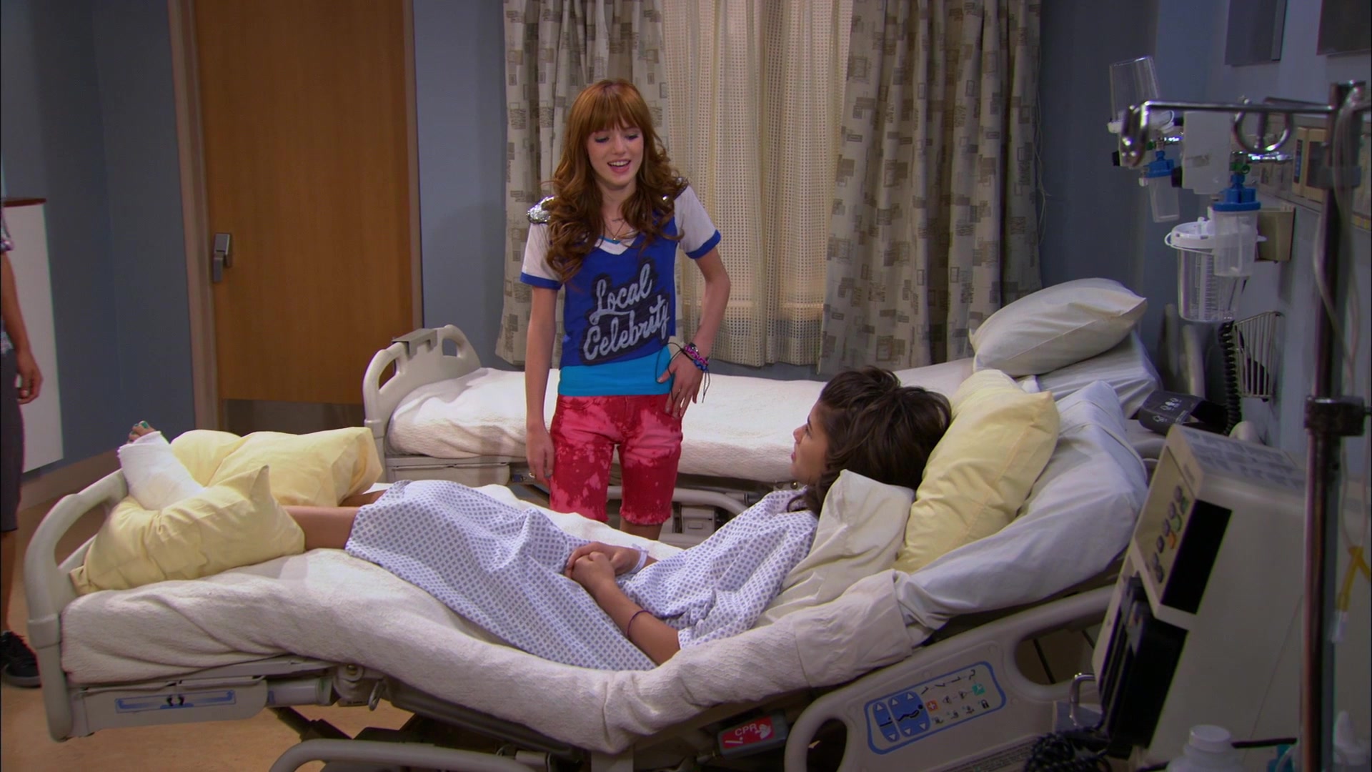 Shake_It_Up_S01E20_1080p_BTD_001711.jpg Shake_It_Up_S01E20_1080p_BTD_001711.jpg