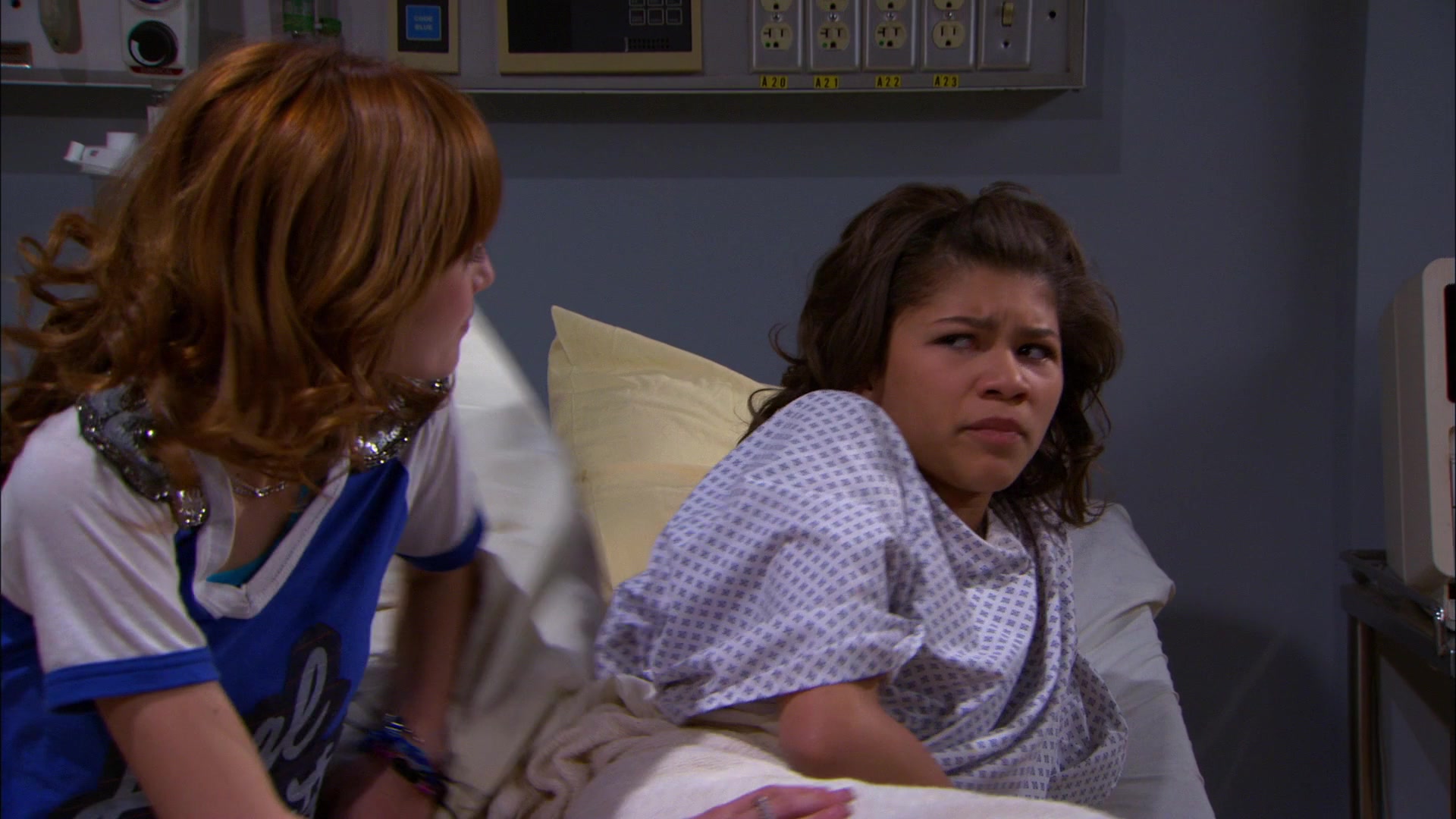 Shake_It_Up_S01E20_1080p_BTD_002153.jpg