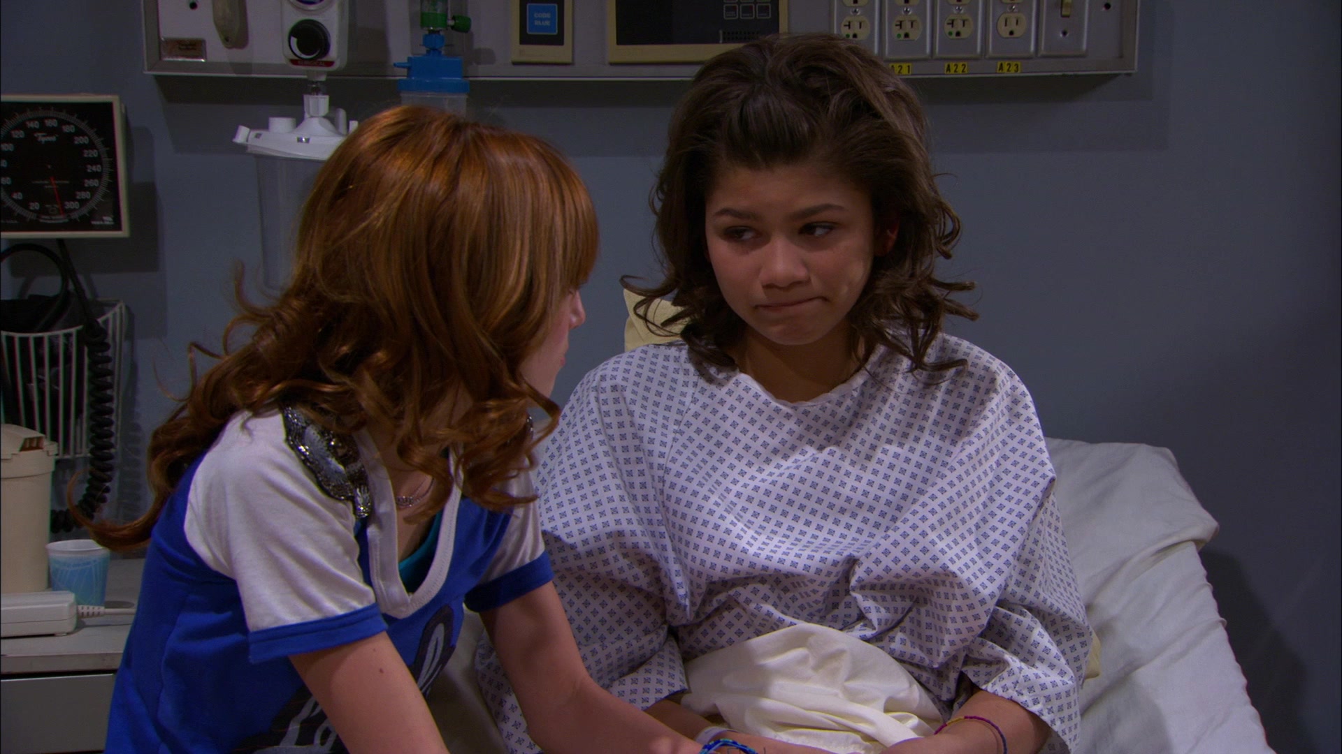 Shake_It_Up_S01E20_1080p_BTD_002291.jpg