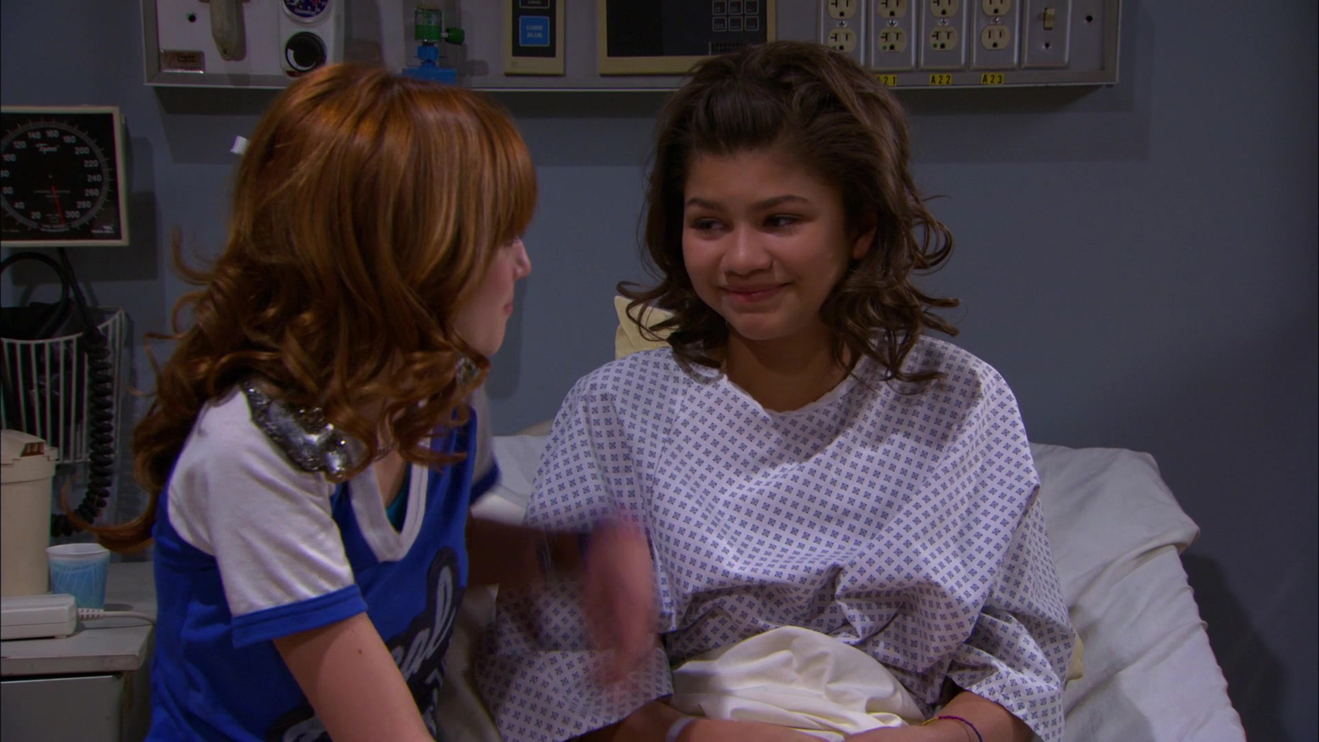Shake_It_Up_S01E20_1080p_BTD_002295.jpg
