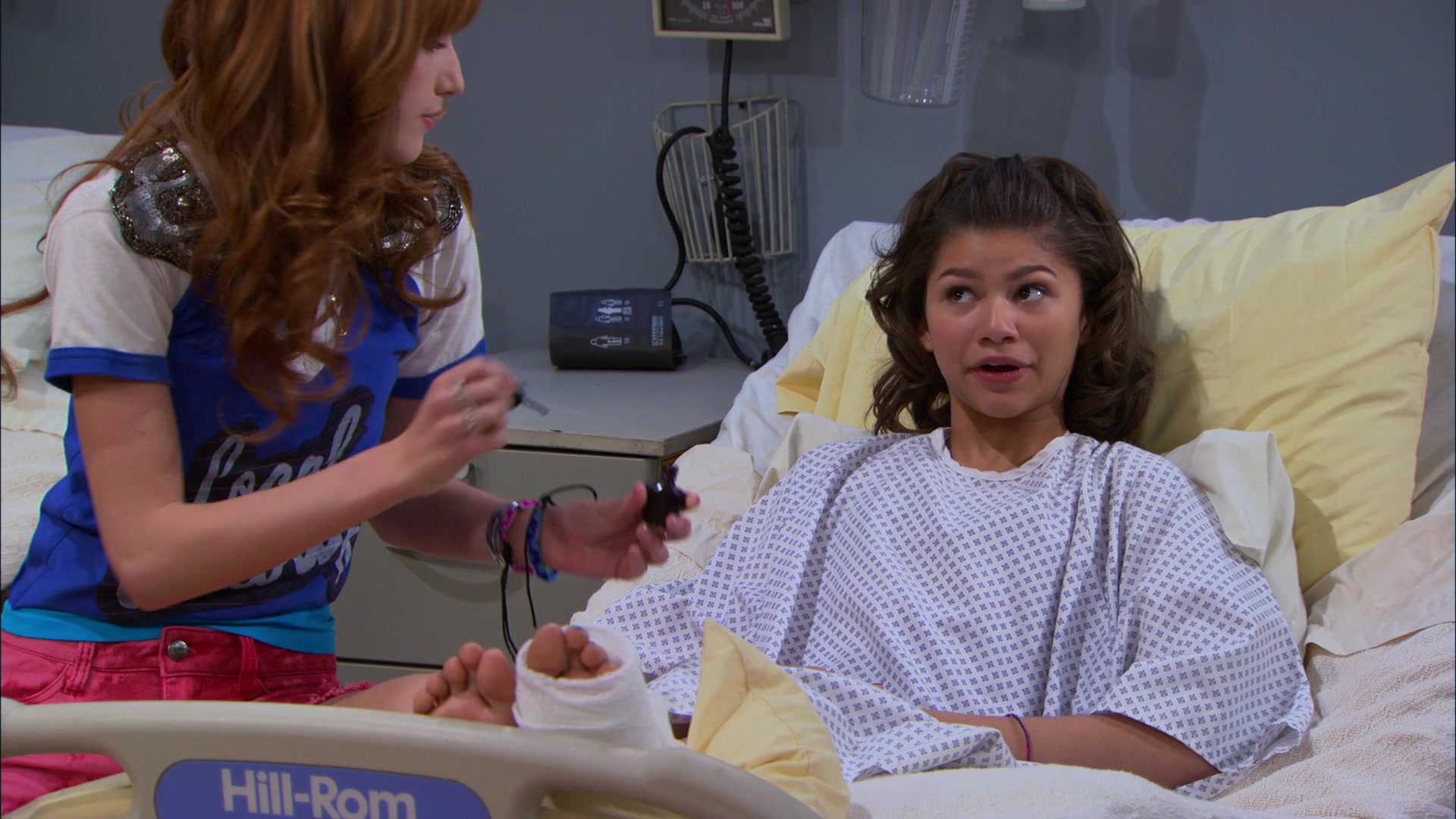 Shake_It_Up_S01E20_1080p_BTD_002501.jpg