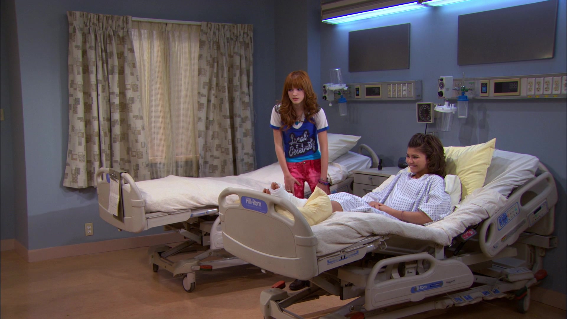 Shake_It_Up_S01E20_1080p_BTD_002540.jpg