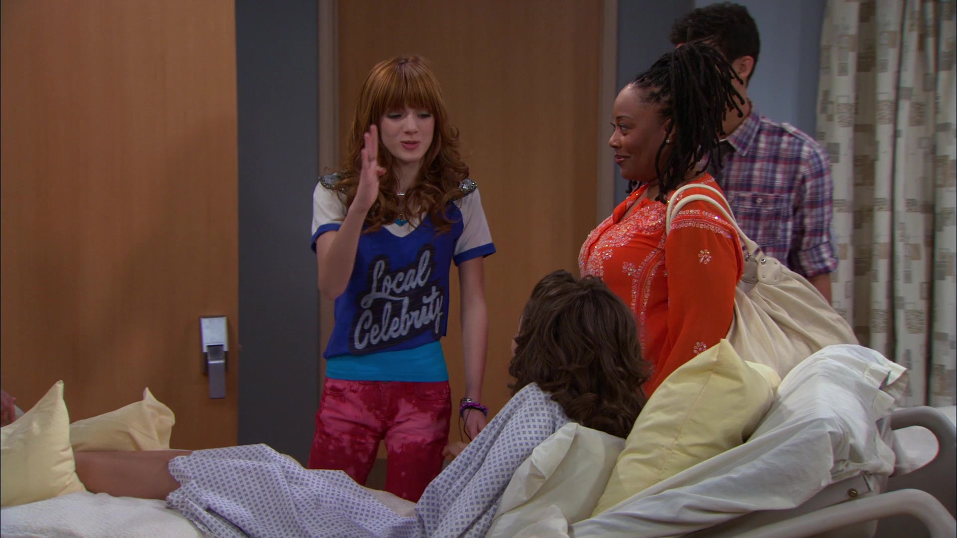 Shake_It_Up_S01E20_1080p_BTD_002592.jpg