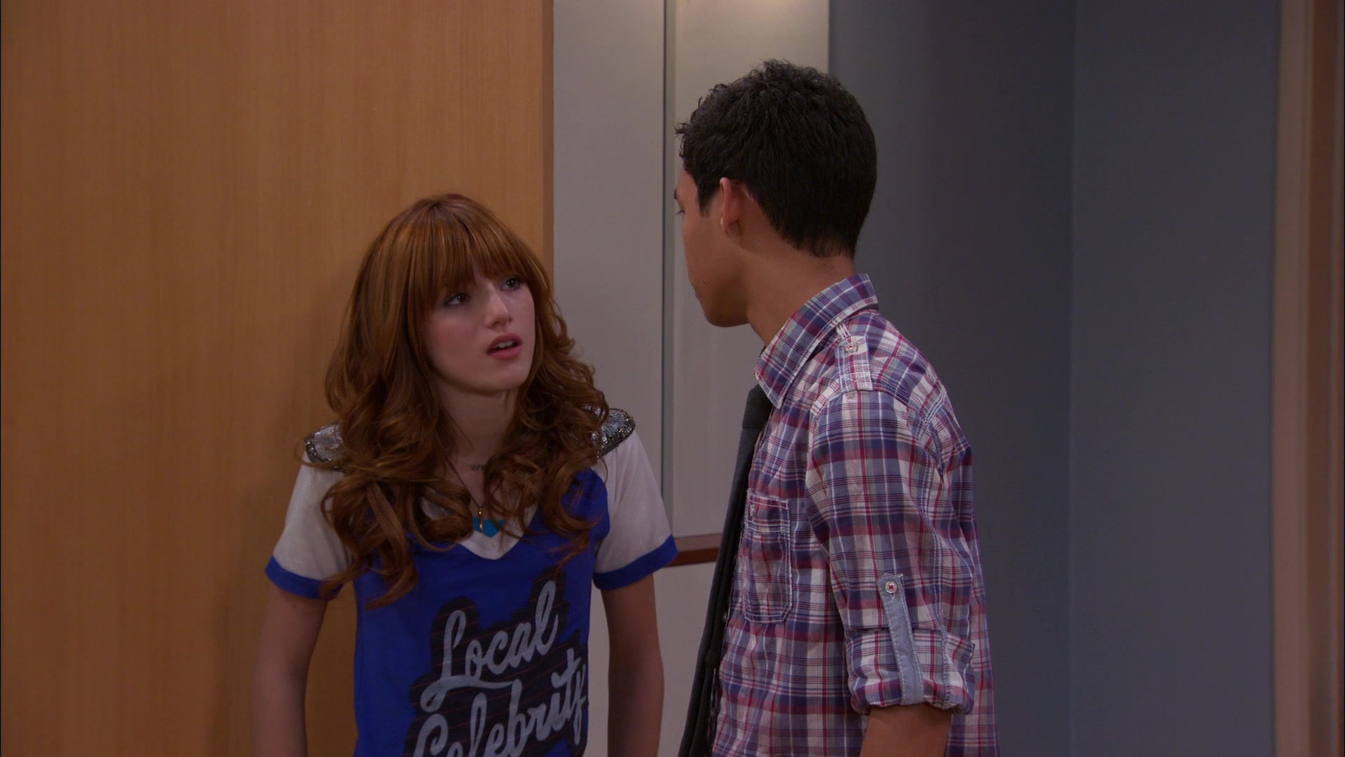 Shake_It_Up_S01E20_1080p_BTD_002623.jpg