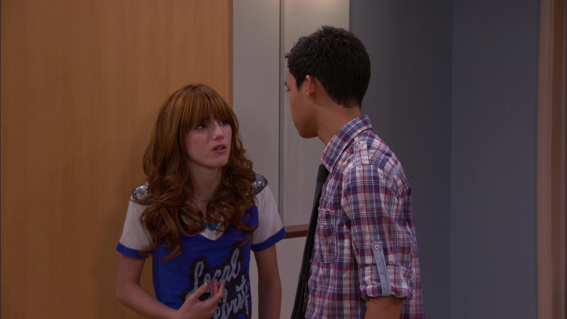 Shake_It_Up_S01E20_1080p_BTD_002632.jpg